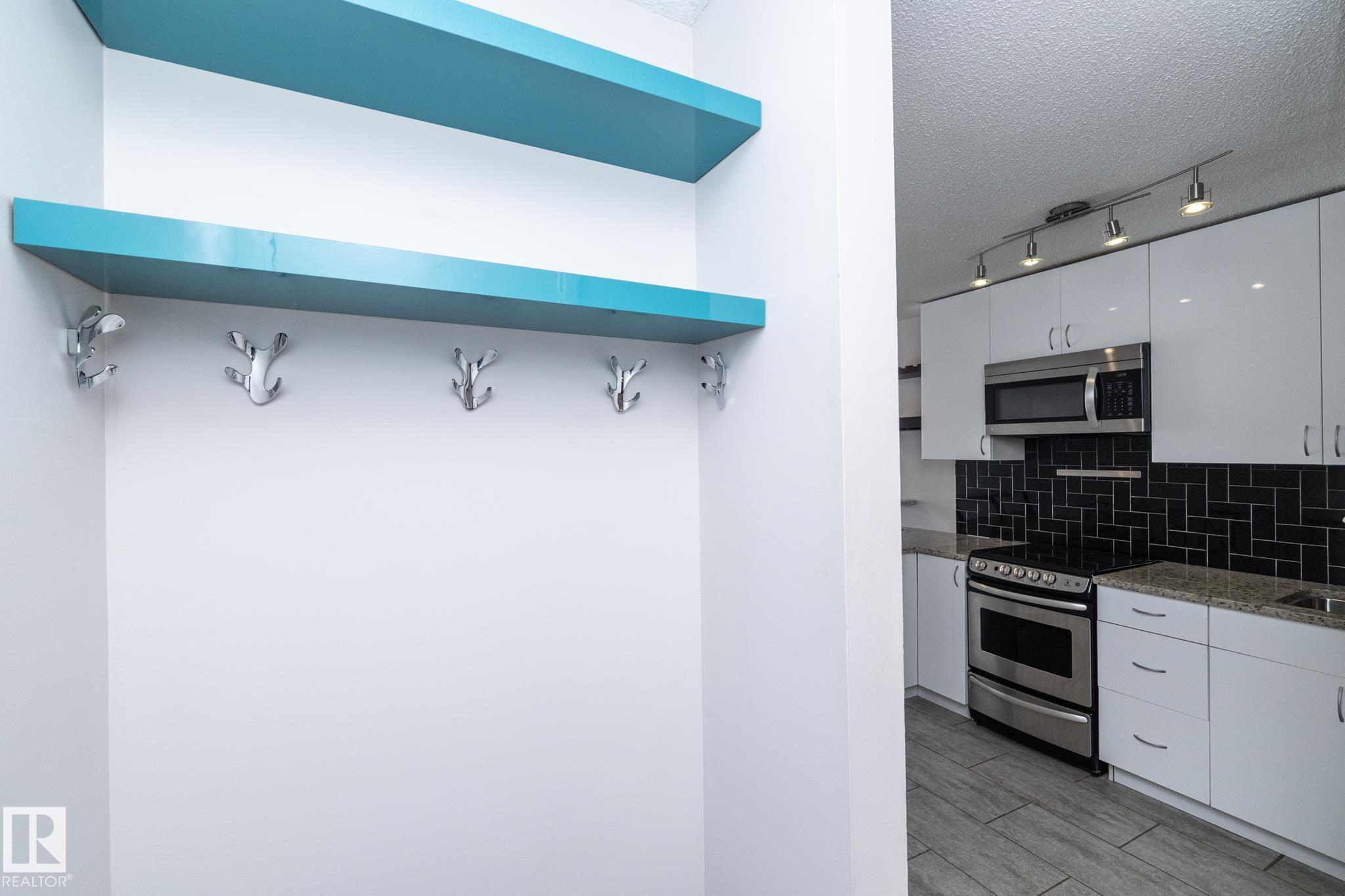 Photo 7 at 104 - 11429 124 Street NW, Inglewood, Edmonton