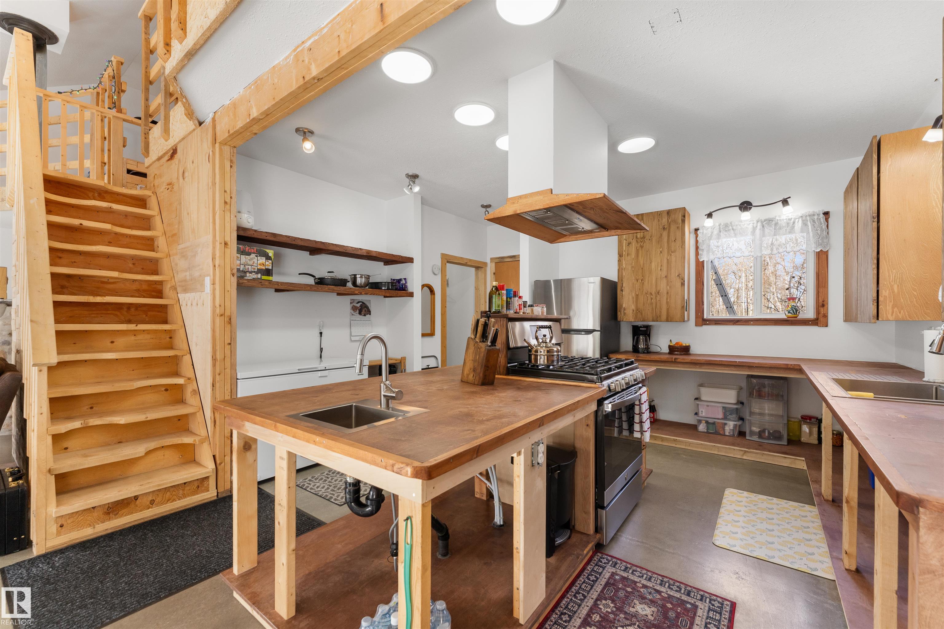 Photo 16 at 14 - 53301 Rge Road 32, Westland Park II, Rural Parkland County