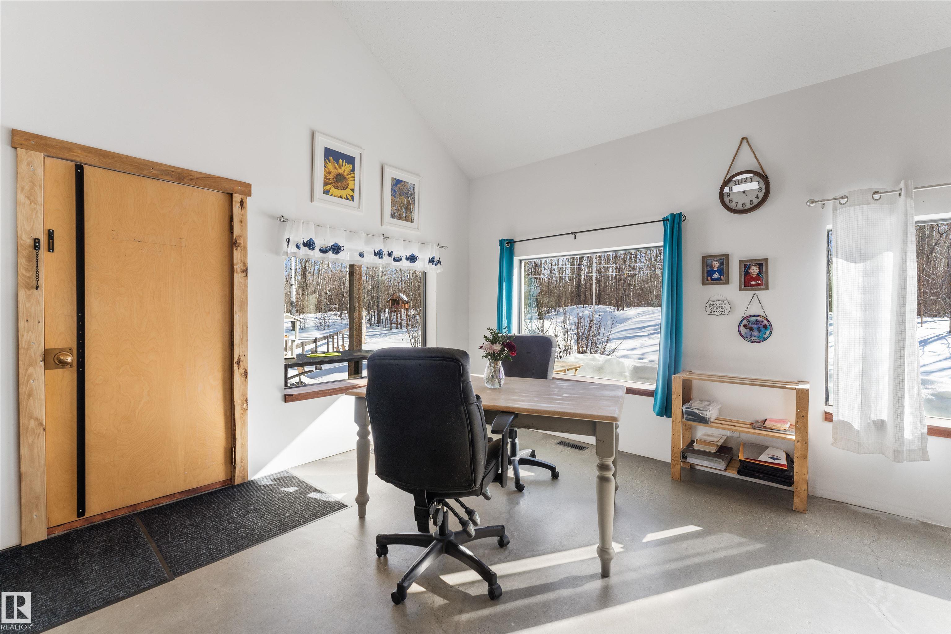 Photo 18 at 14 - 53301 Rge Road 32, Westland Park II, Rural Parkland County