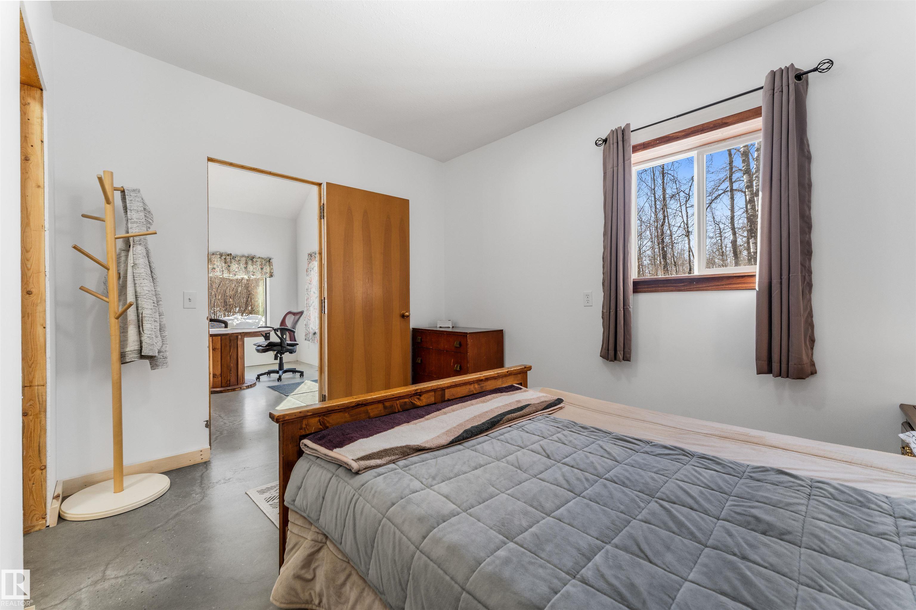 Photo 26 at 14 - 53301 Rge Road 32, Westland Park II, Rural Parkland County