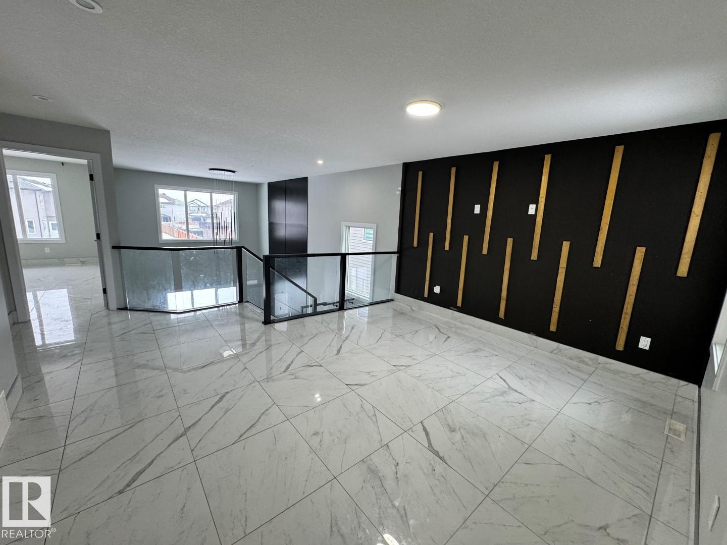 Photo 14 at 17124 68 Street NW, Schonsee, Edmonton