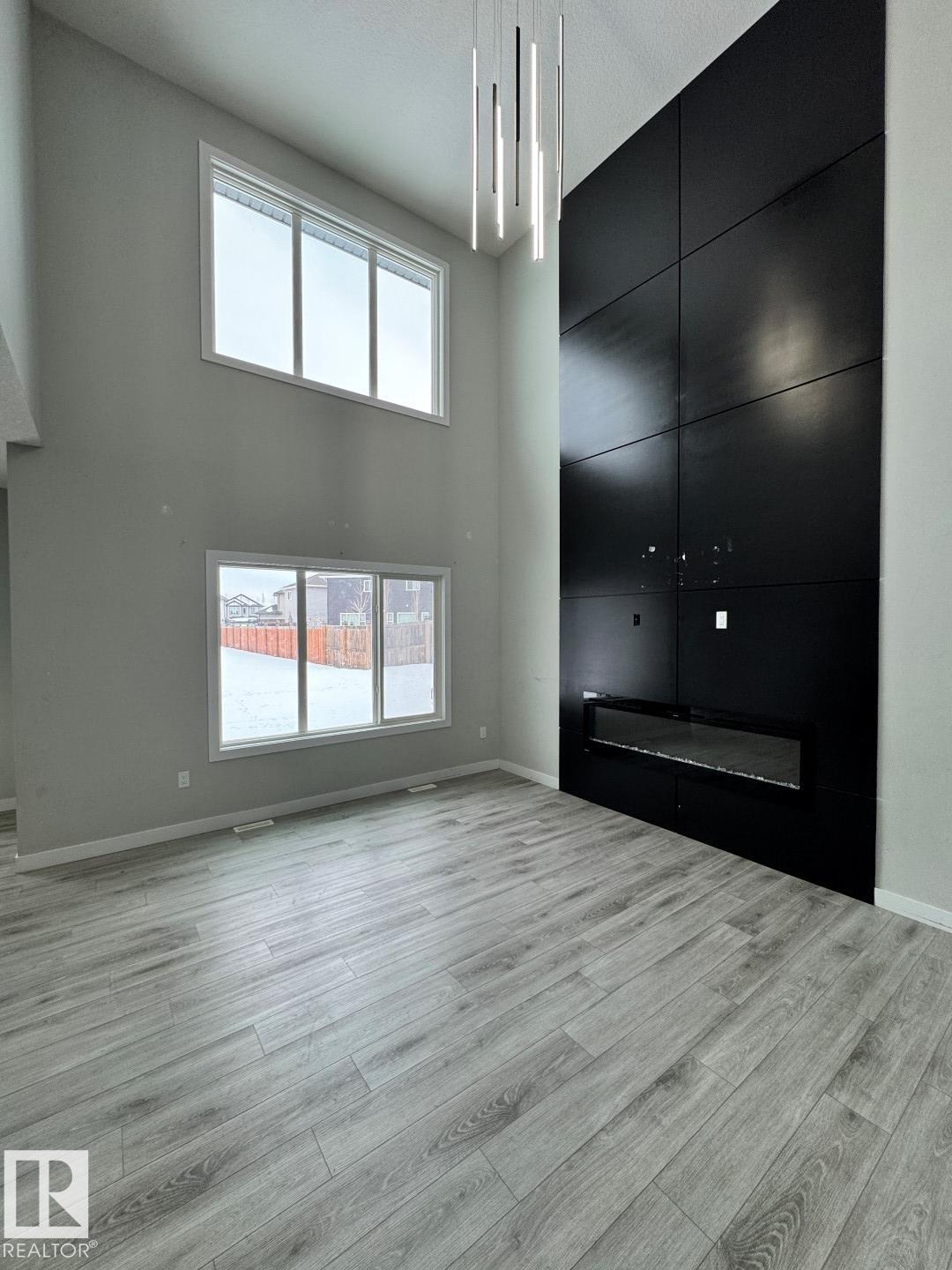 17124 68 Street NW, Schonsee, Edmonton