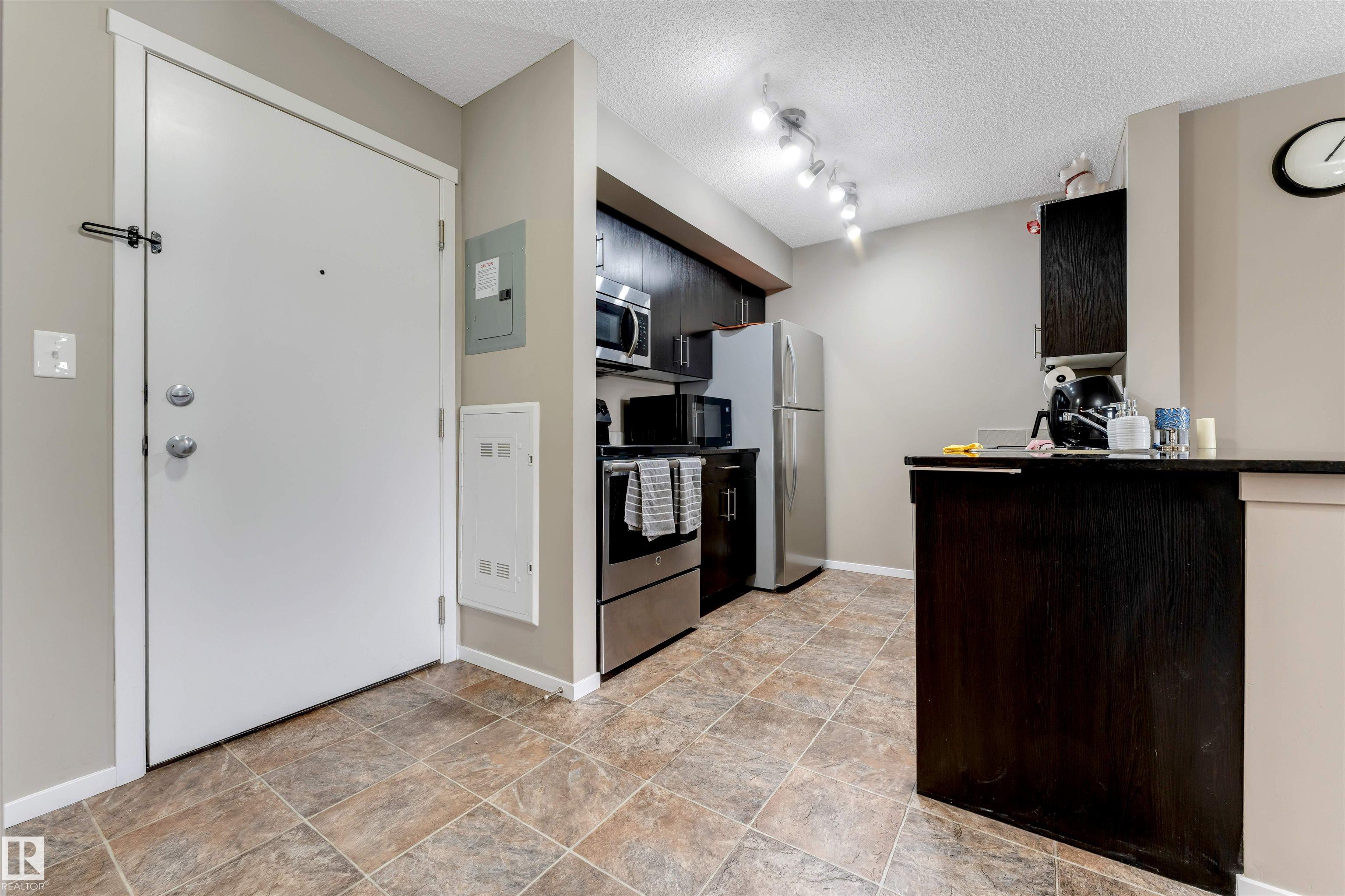 Photo 12 at 203 - 1510 Watt Drive SW, Walker, Edmonton