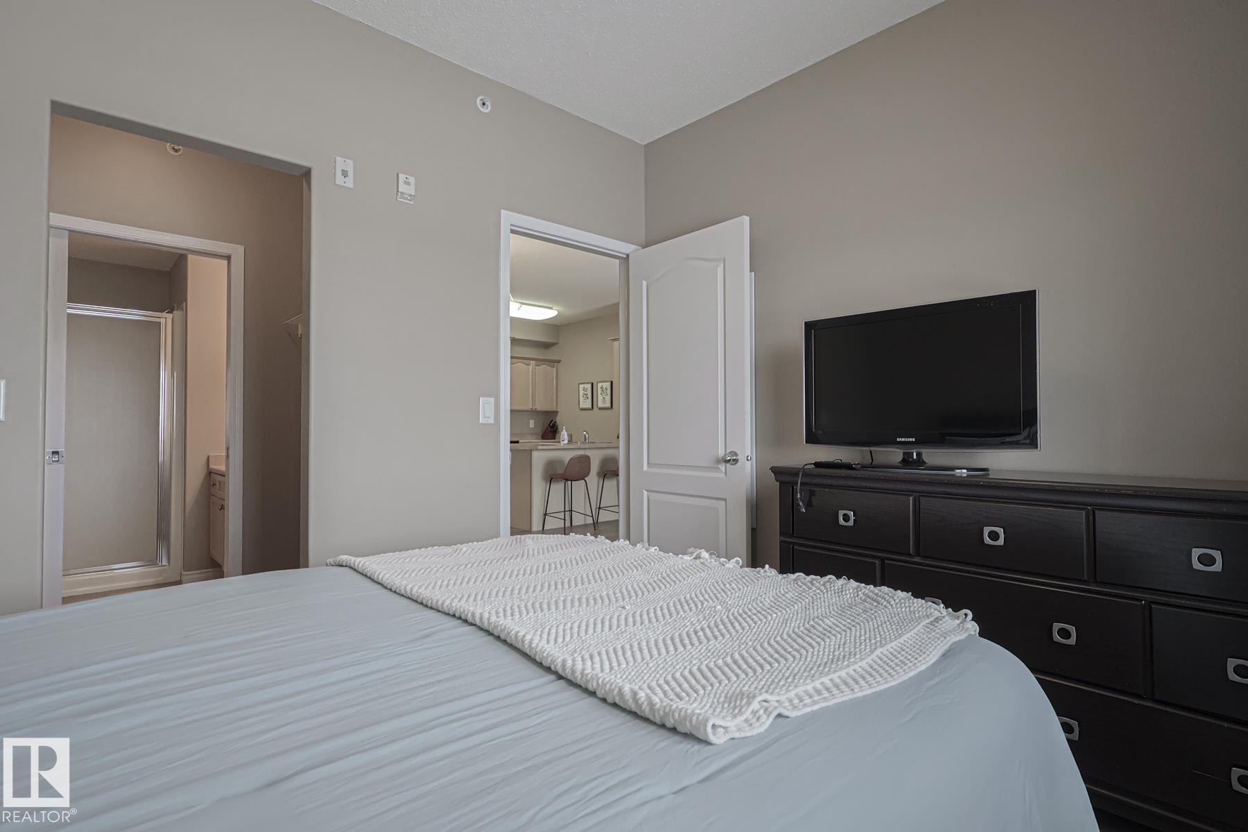 Photo 17 at 431 - 16807 100 Avenue NW, Glenwood, Edmonton