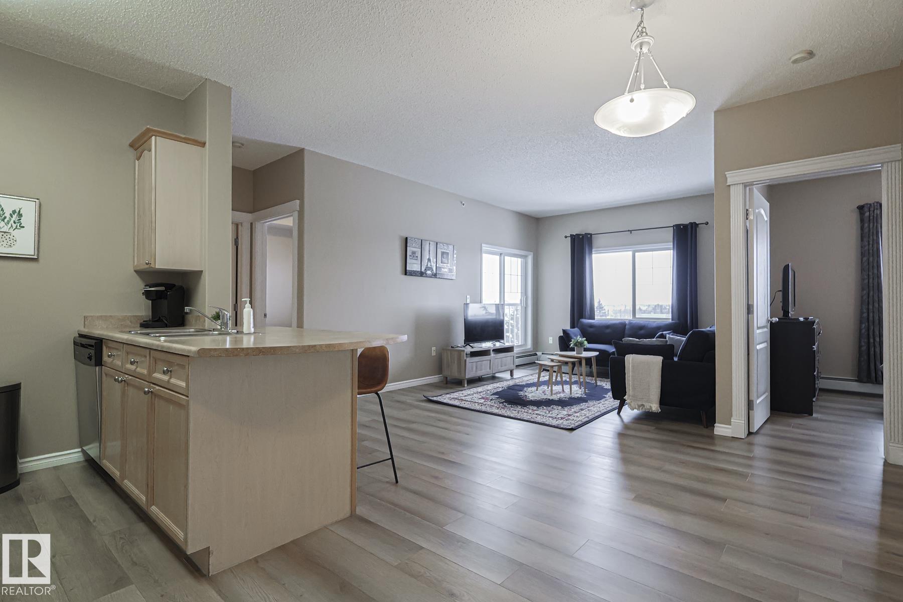 431 - 16807 100 Avenue NW, Glenwood, Edmonton