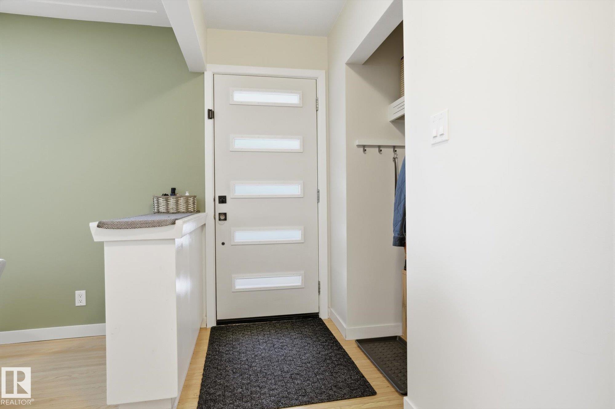 10320 74 Street NW, Terrace Heights, Edmonton