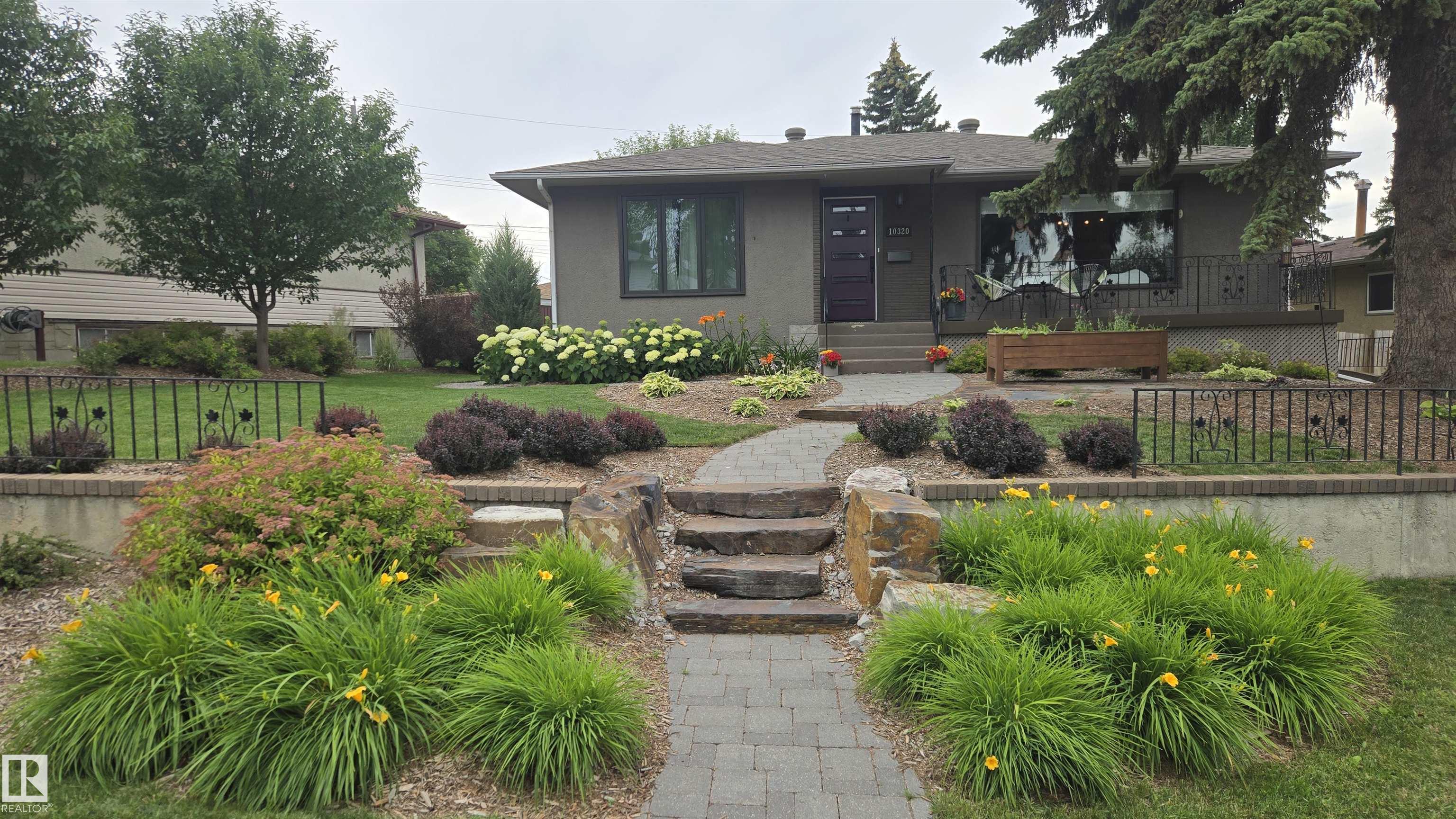 Photo 42 at 10320 74 Street NW, Terrace Heights, Edmonton