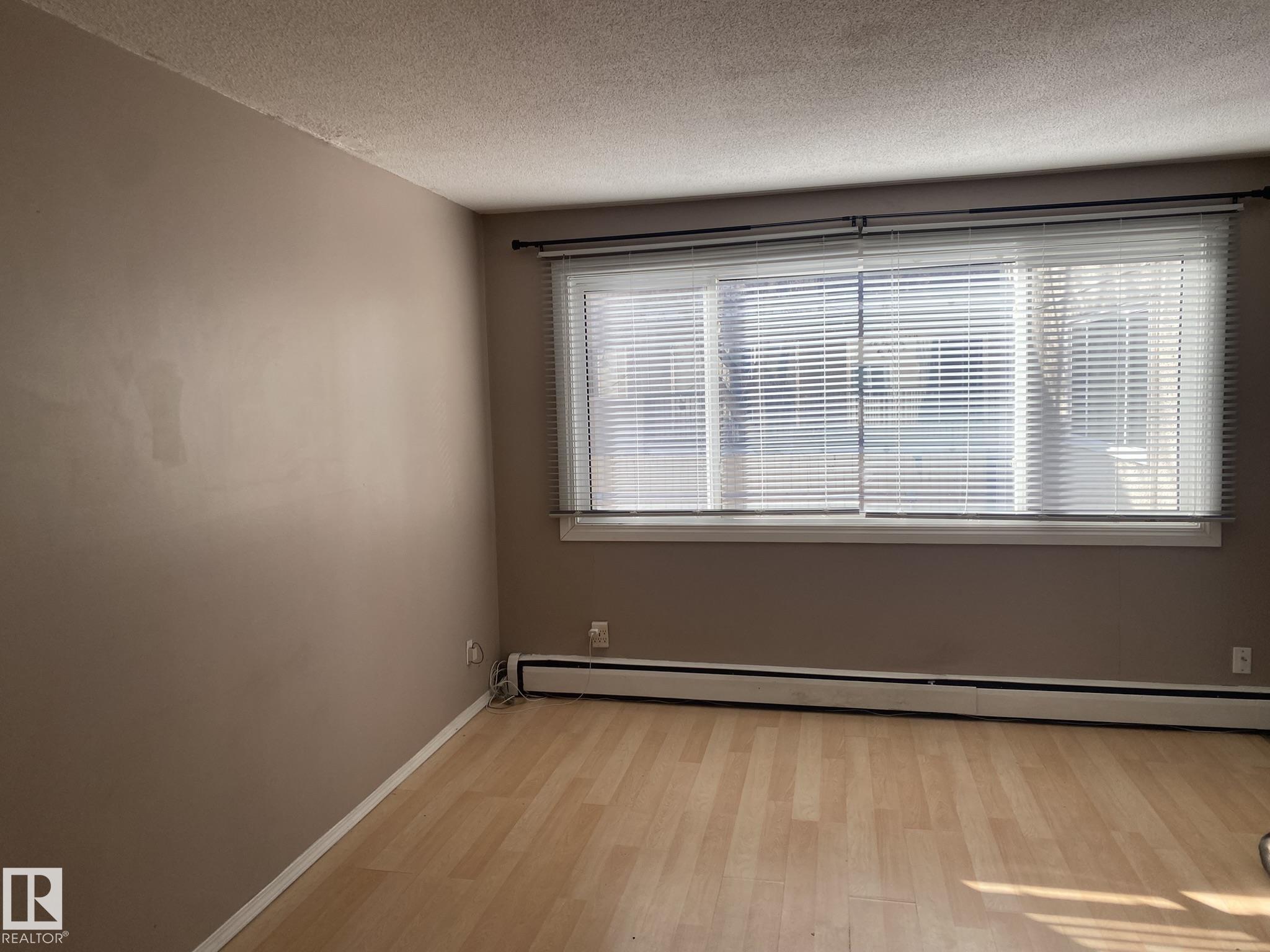 Photo 6 at 205 - 10345 123 Street NW, Wîhkwêntôwin, Edmonton