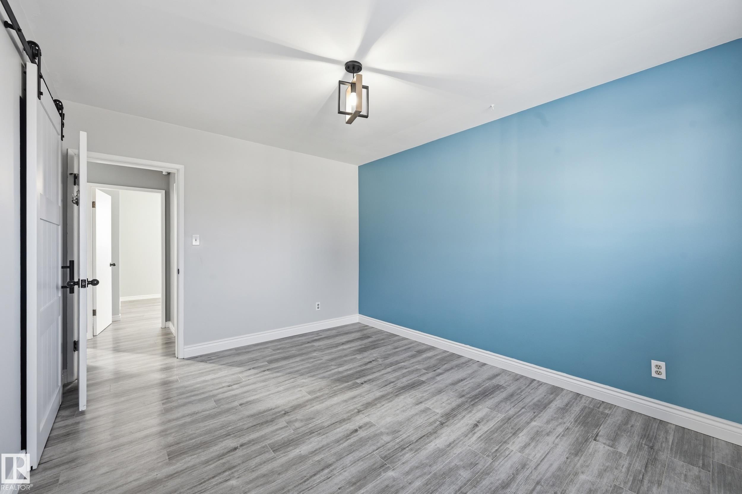 Photo 11 at 13439 103 Street NW, Rosslyn, Edmonton