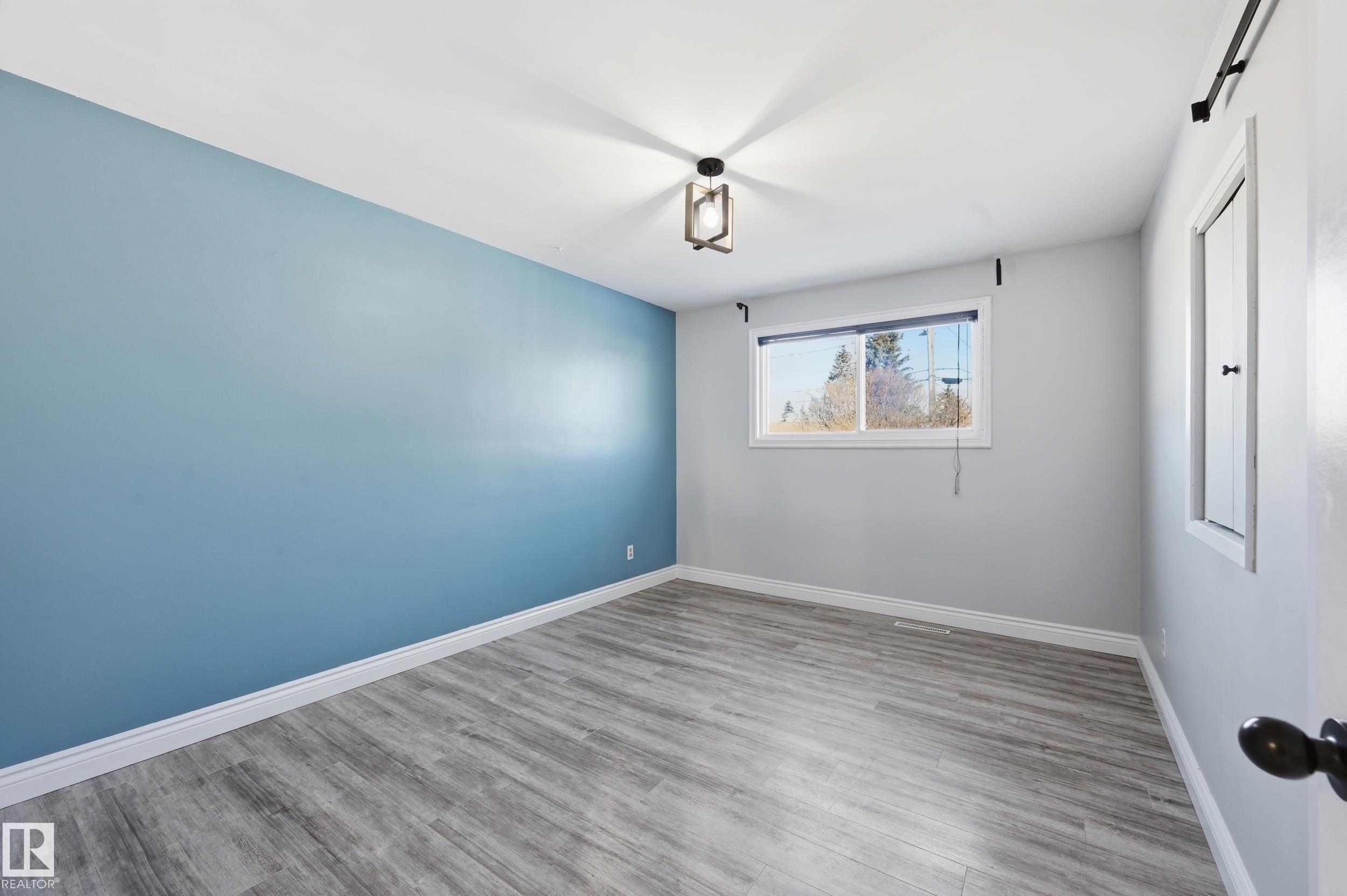 Photo 18 at 13439 103 Street NW, Rosslyn, Edmonton