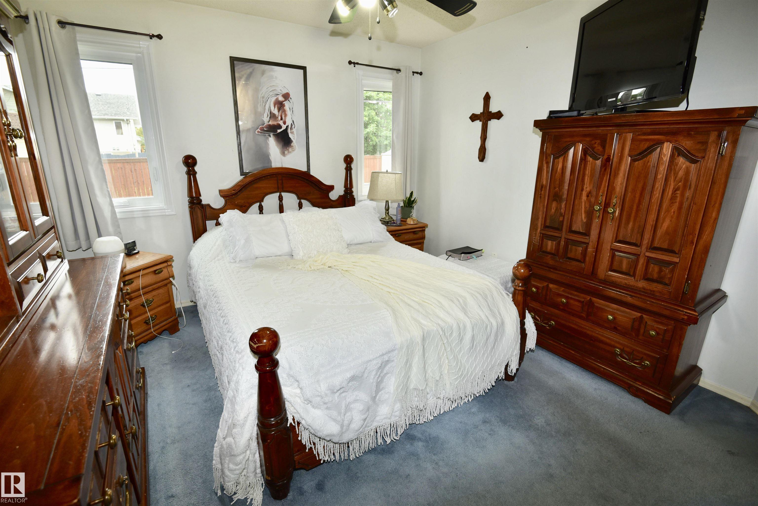 Picture for 12215 63 ST NW NW