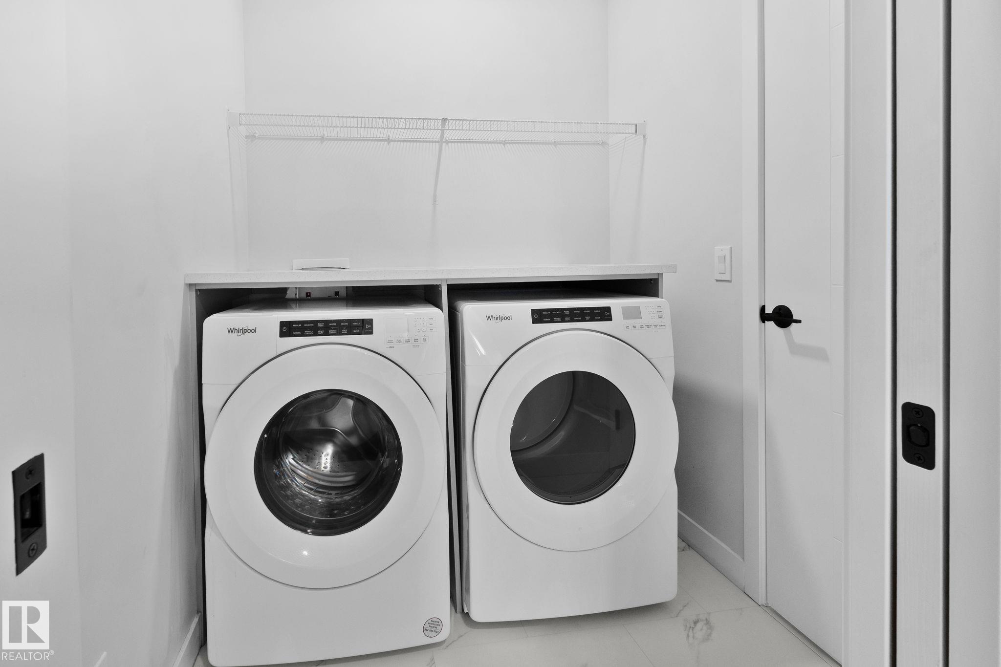 https://zimg.paragon.ice.com/ParagonImages/Property/PM/RAE/225389437/22/0/0/aa5feef20b5c647ef0fd400b2ec587d8/1/1b28d302a246ec345213064c0e8873f4/225389437-3FFE6764-8E64-42AC-8505-A3B53DA37800.JPG