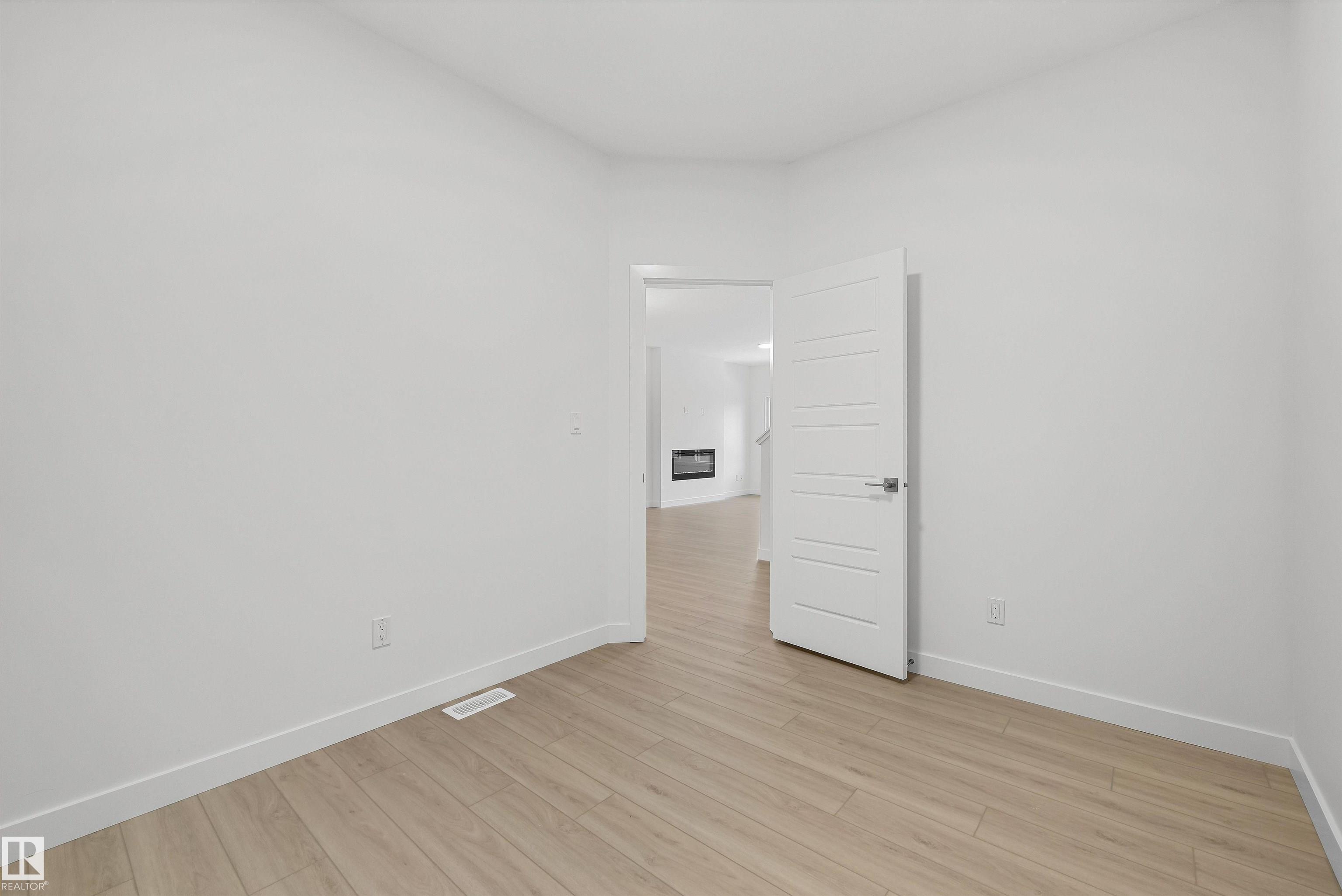 Photo 21 at 8728 183 Avenue NW, Klarvatten, Edmonton