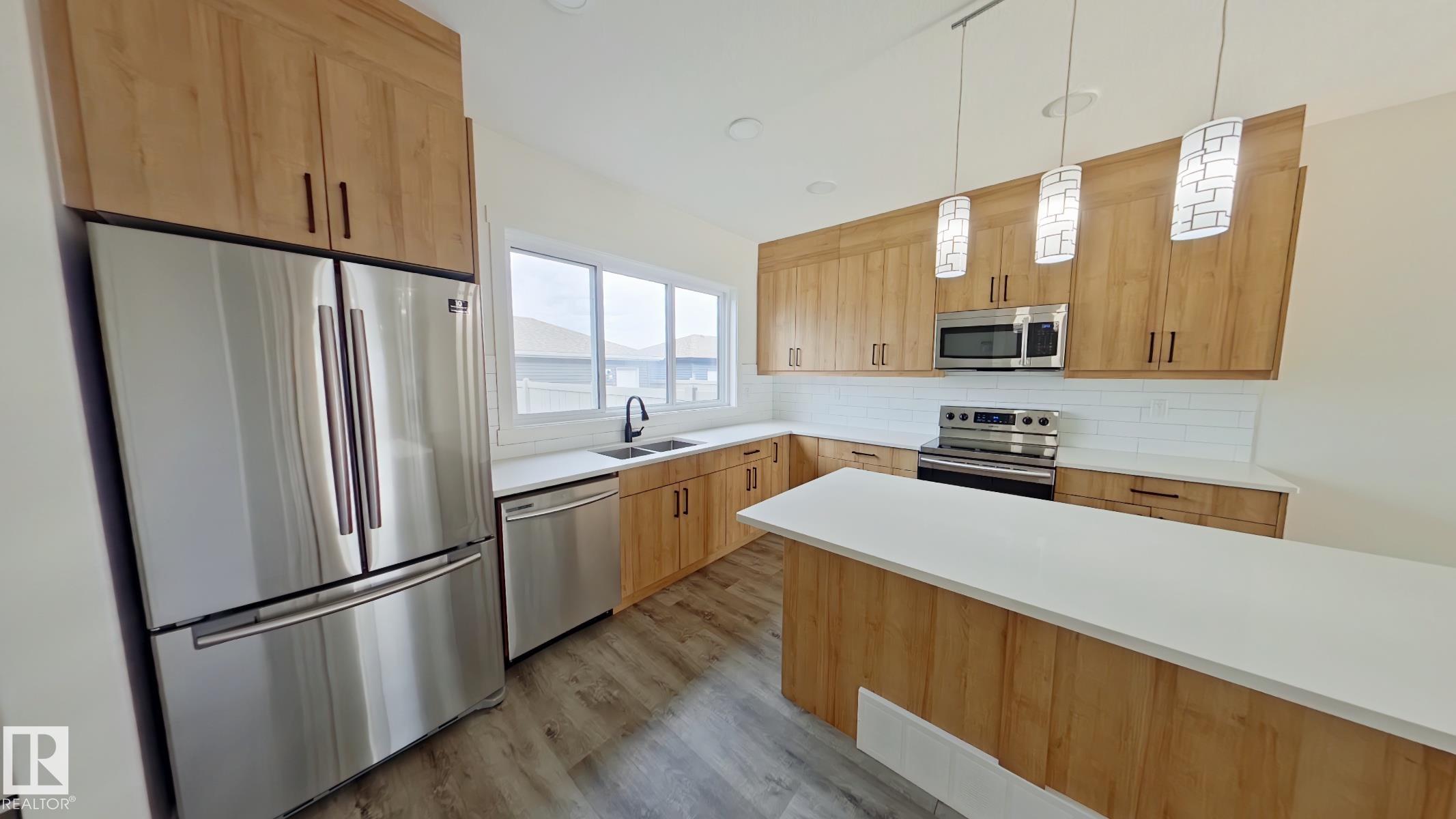 Picture for #Main 5715 Hawthorn CM SW