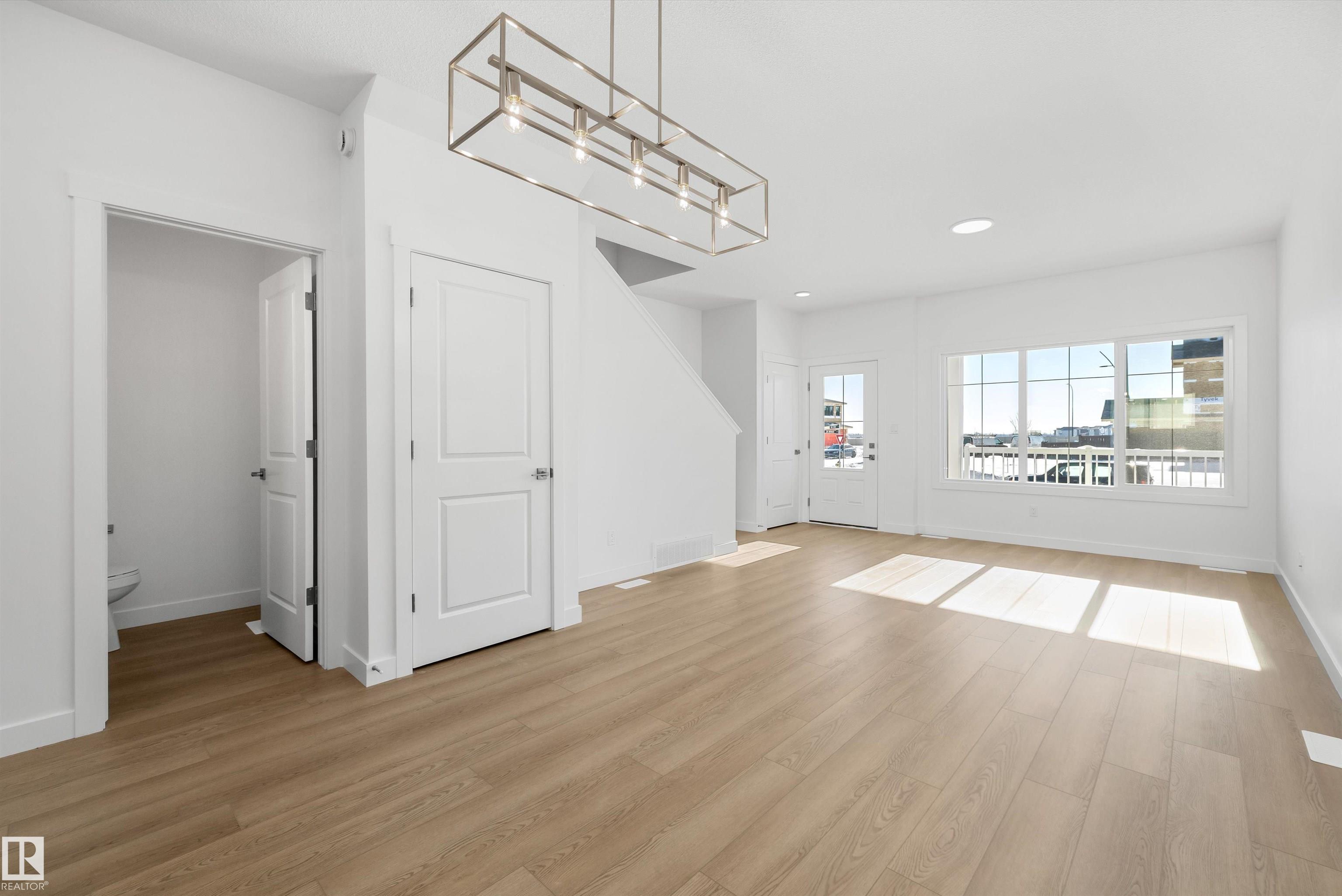 Photo 10 at 18808 28 Avenue NW, The Uplands, Edmonton