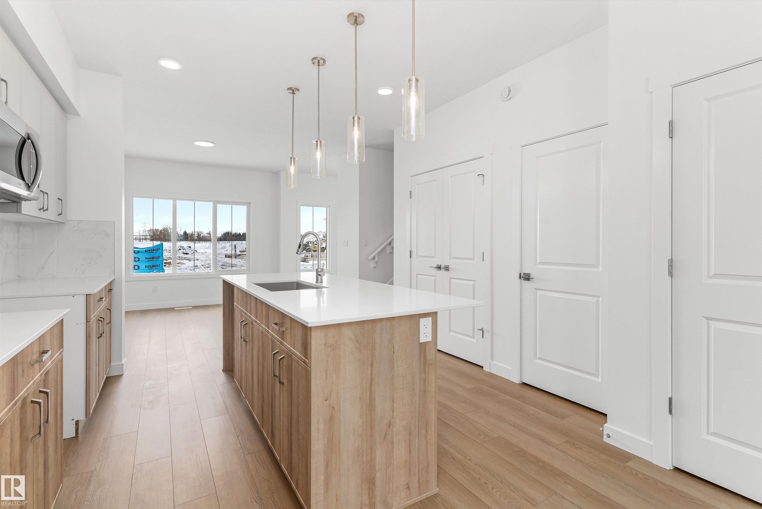 Photo 11 at 1016 14 Avenue NW, Aster, Edmonton