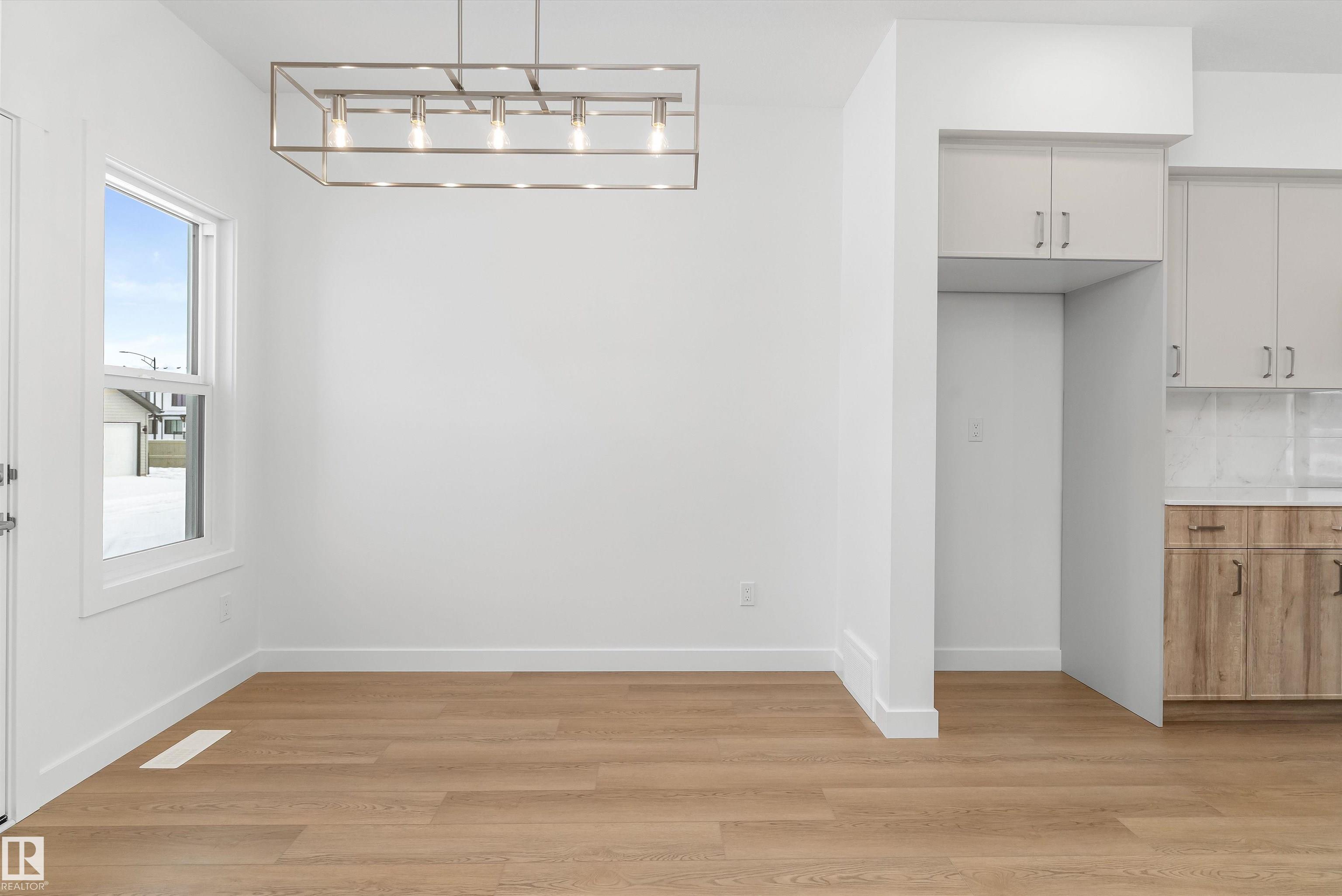 Photo 8 at 1016 14 Avenue NW, Aster, Edmonton