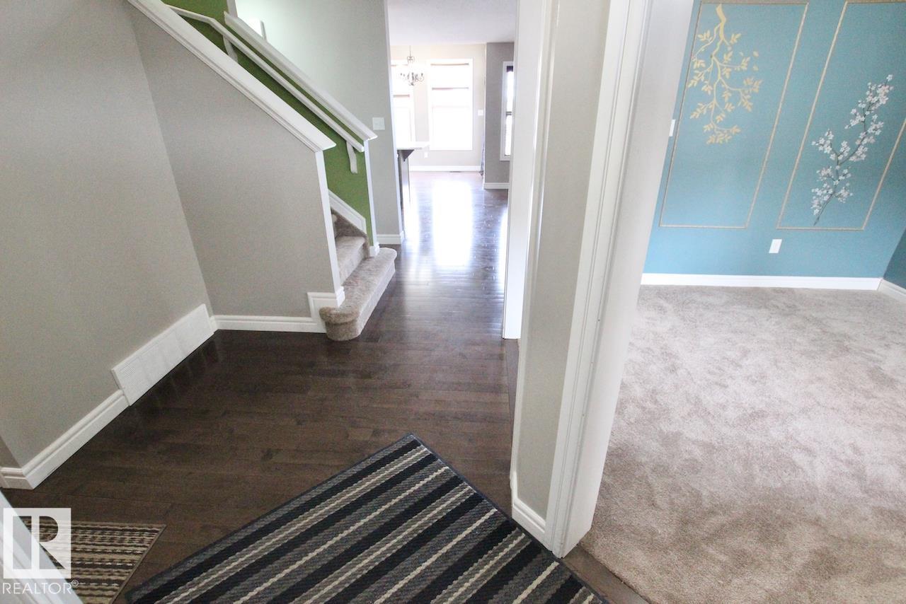 1416 56 Street SW, Walker, Edmonton