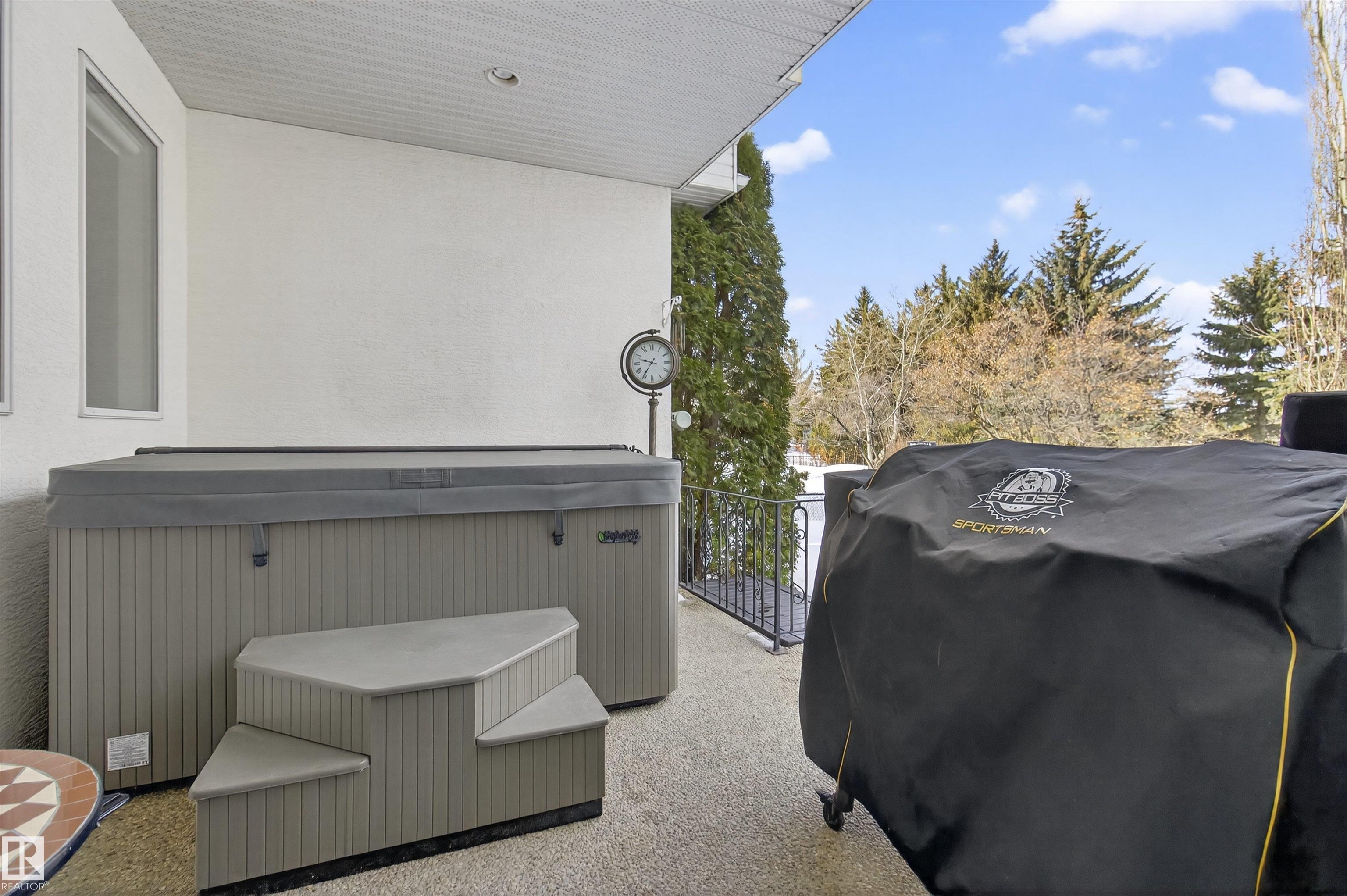 Photo 58 at 15 Coloniale Court, Coloniale Estates, Beaumont