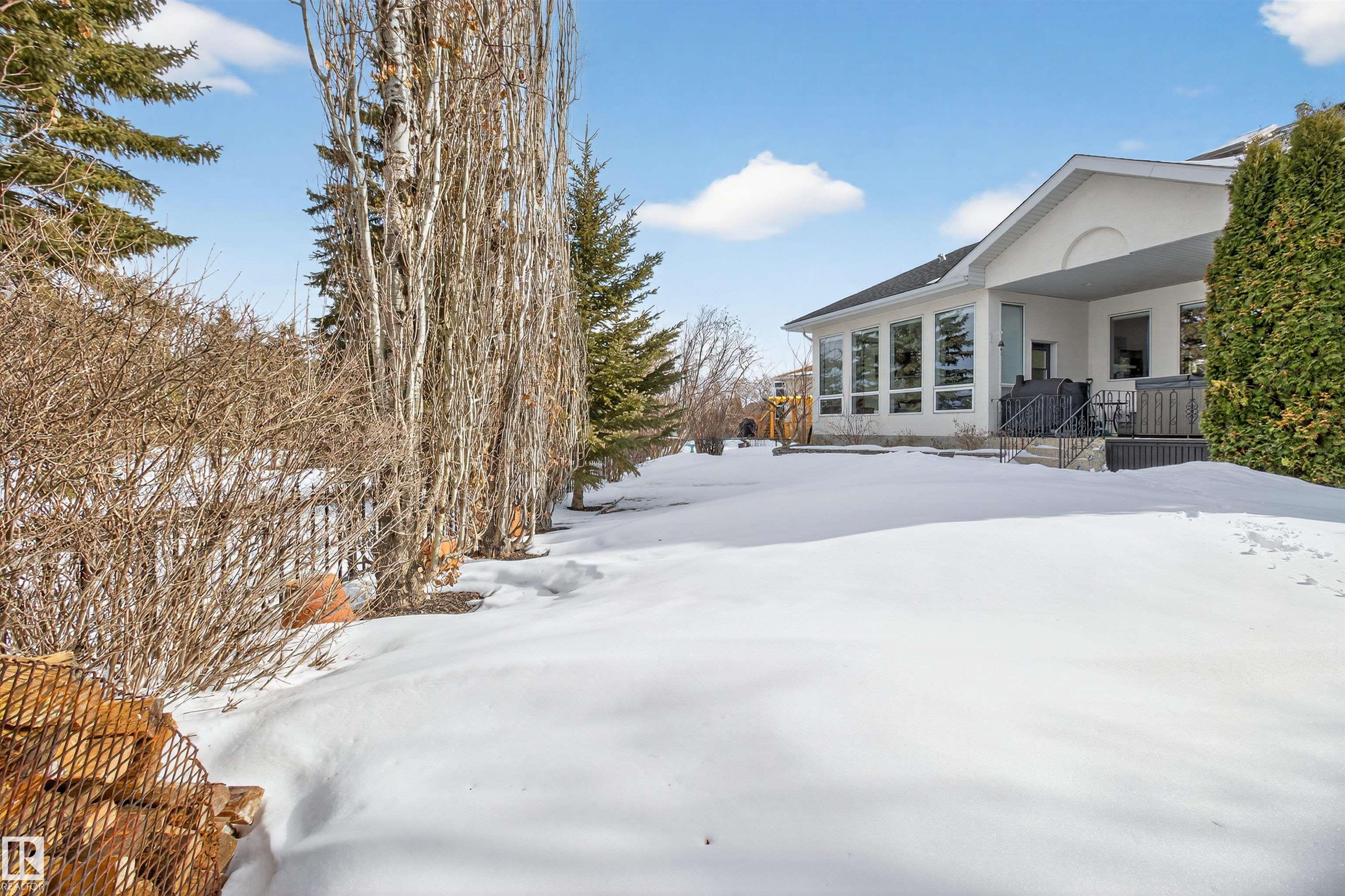 Photo 59 at 15 Coloniale Court, Coloniale Estates, Beaumont