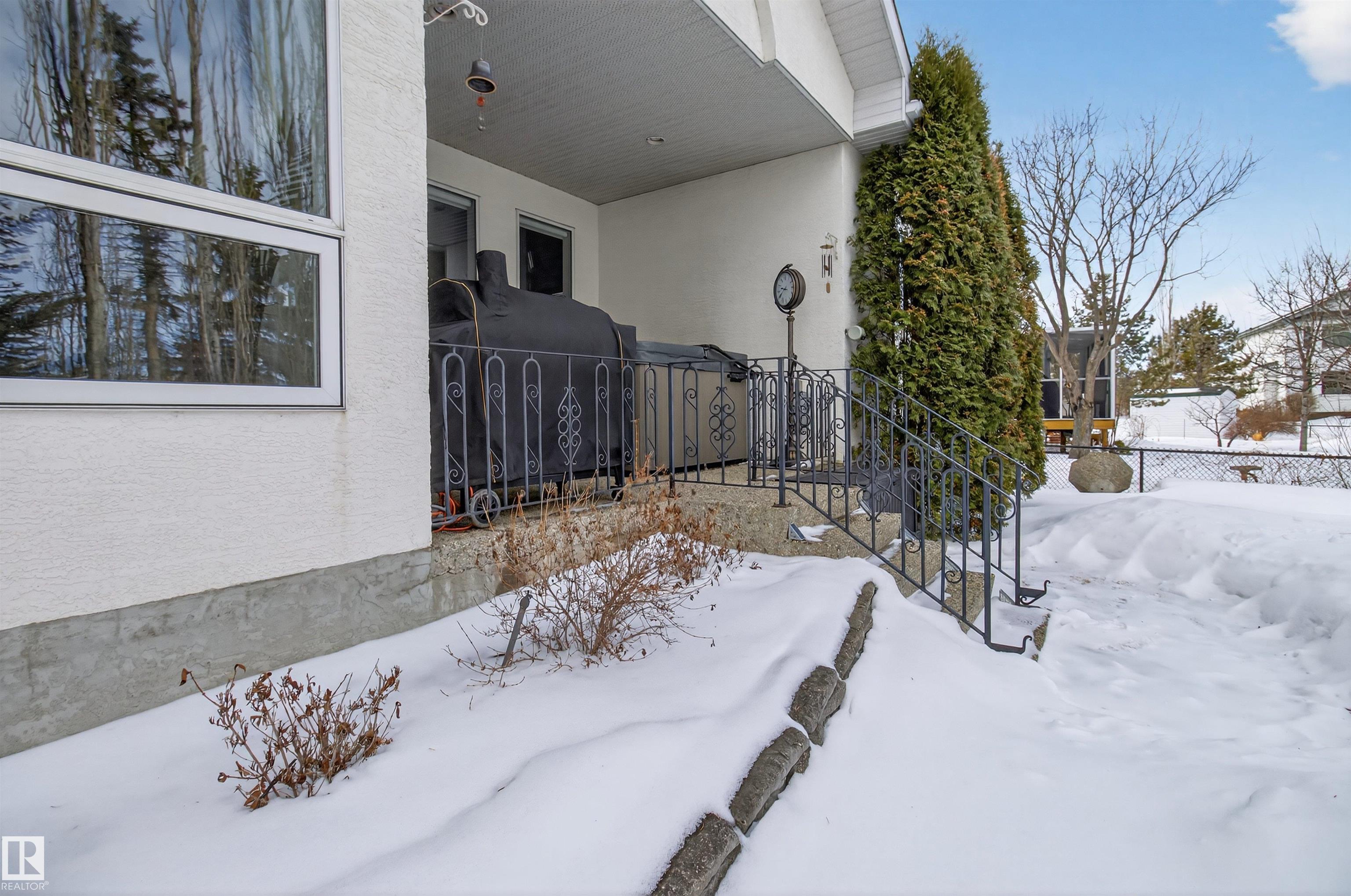 Photo 64 at 15 Coloniale Court, Coloniale Estates, Beaumont
