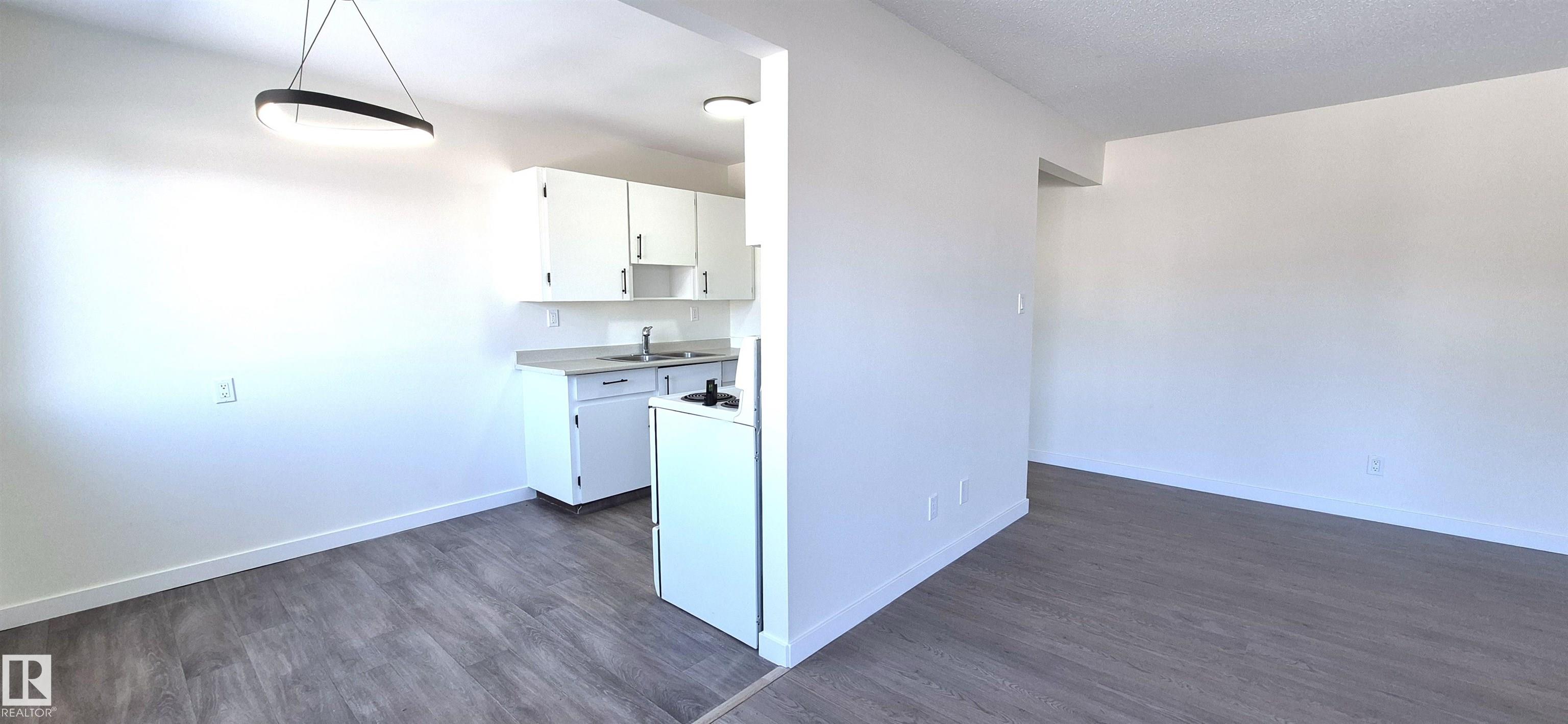 Photo 12 at 201 - 11907 81 Street NW, Eastwood, Edmonton