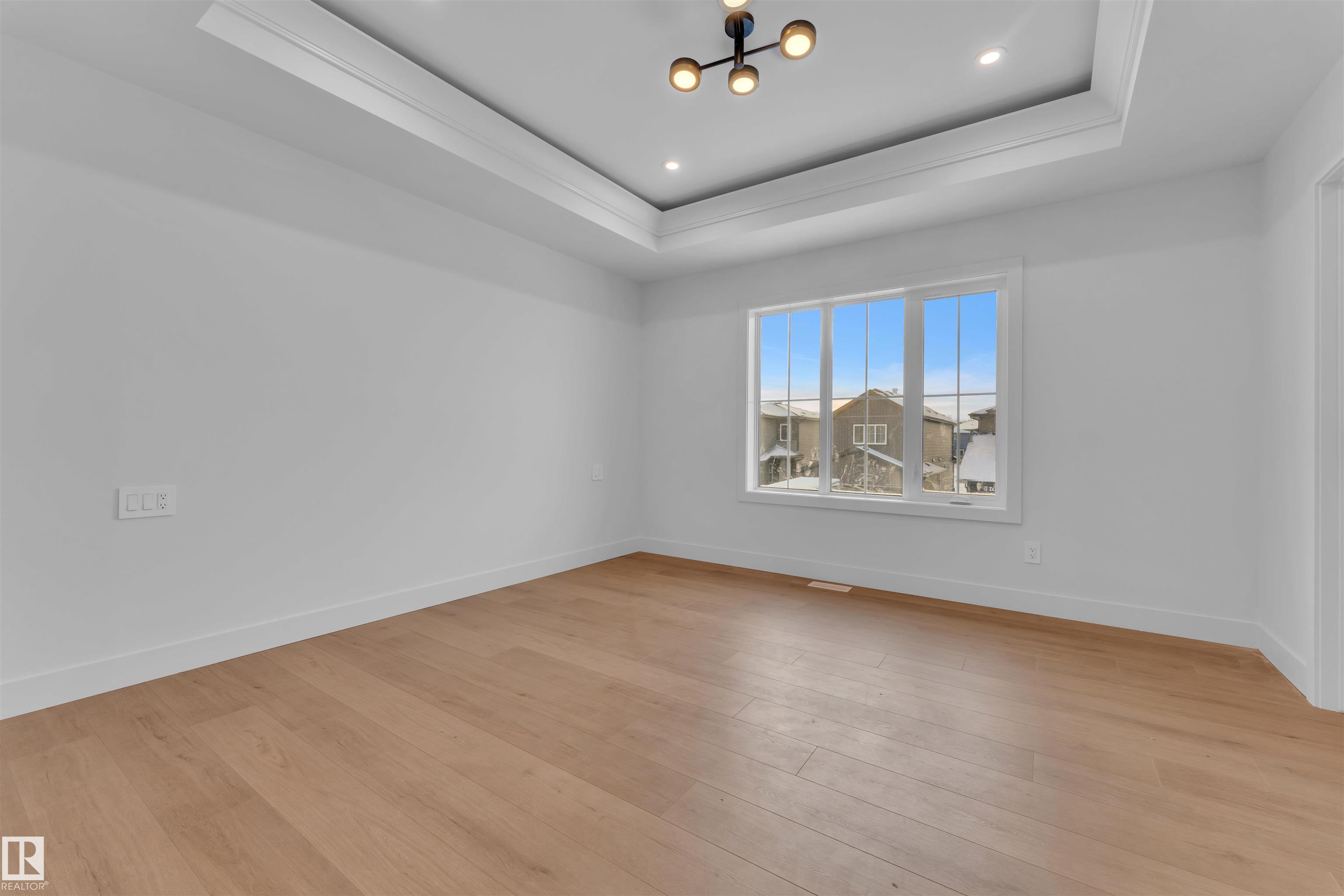 Photo 10 at 12 Westwyck Link, Fenwyck, Spruce Grove