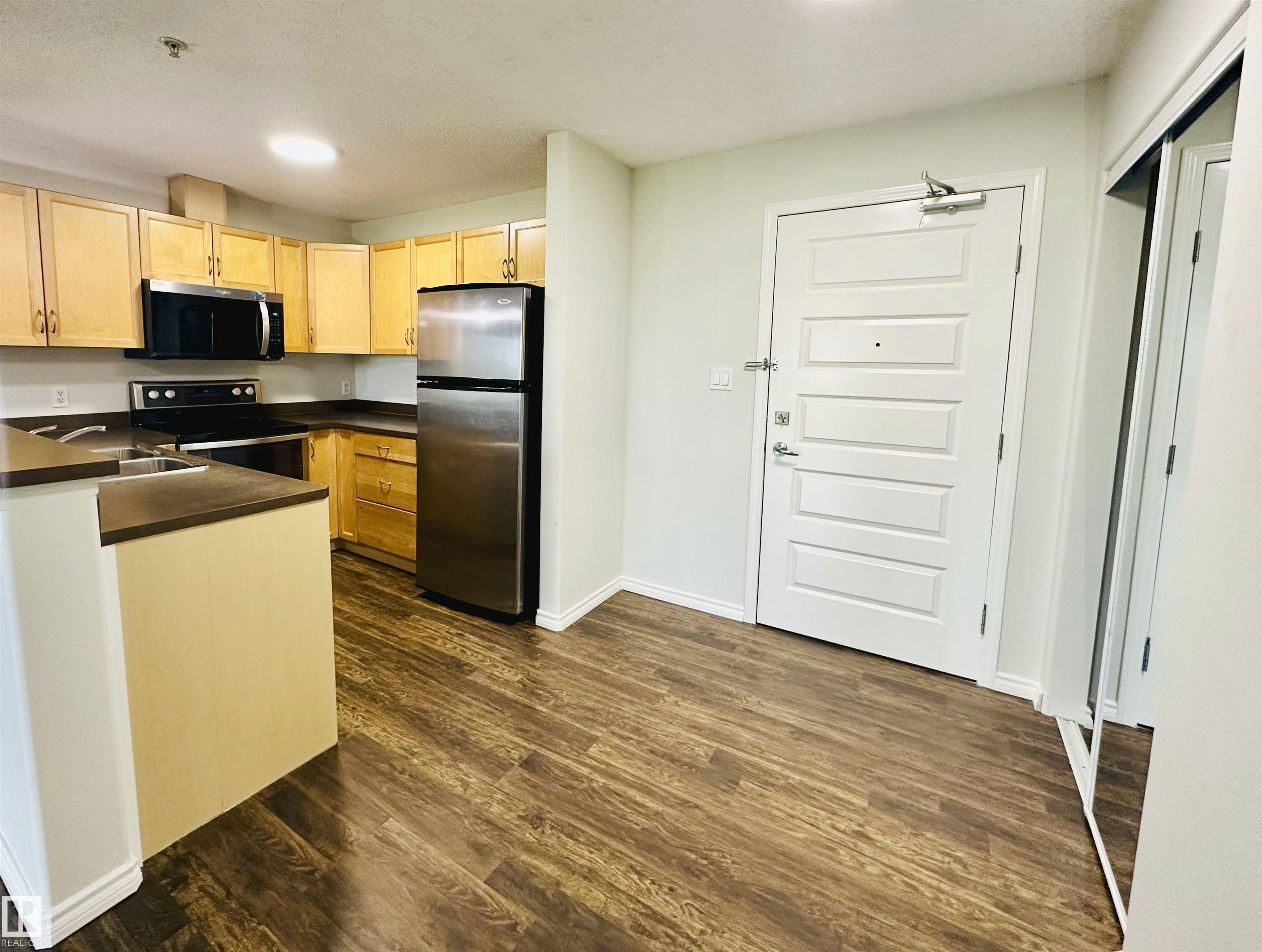 Photo 11 at 318 - 646 Mcallister Loop SW, Macewan, Edmonton