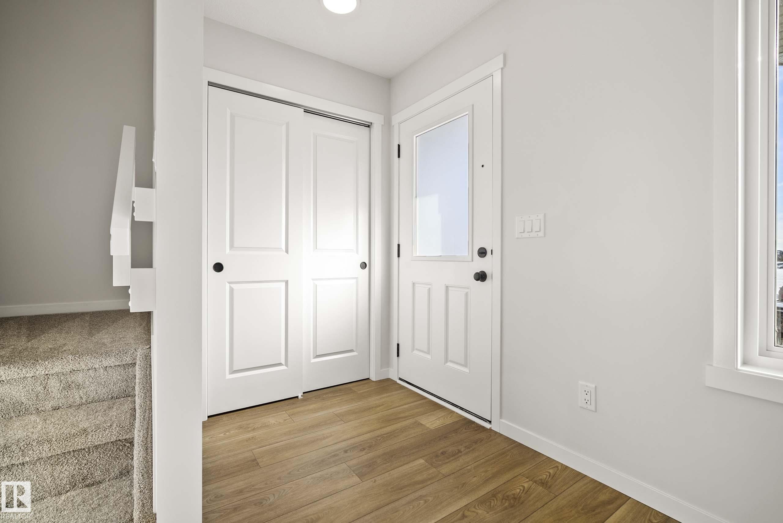 17666 69a Street NW, Crystallina Nera East, Edmonton