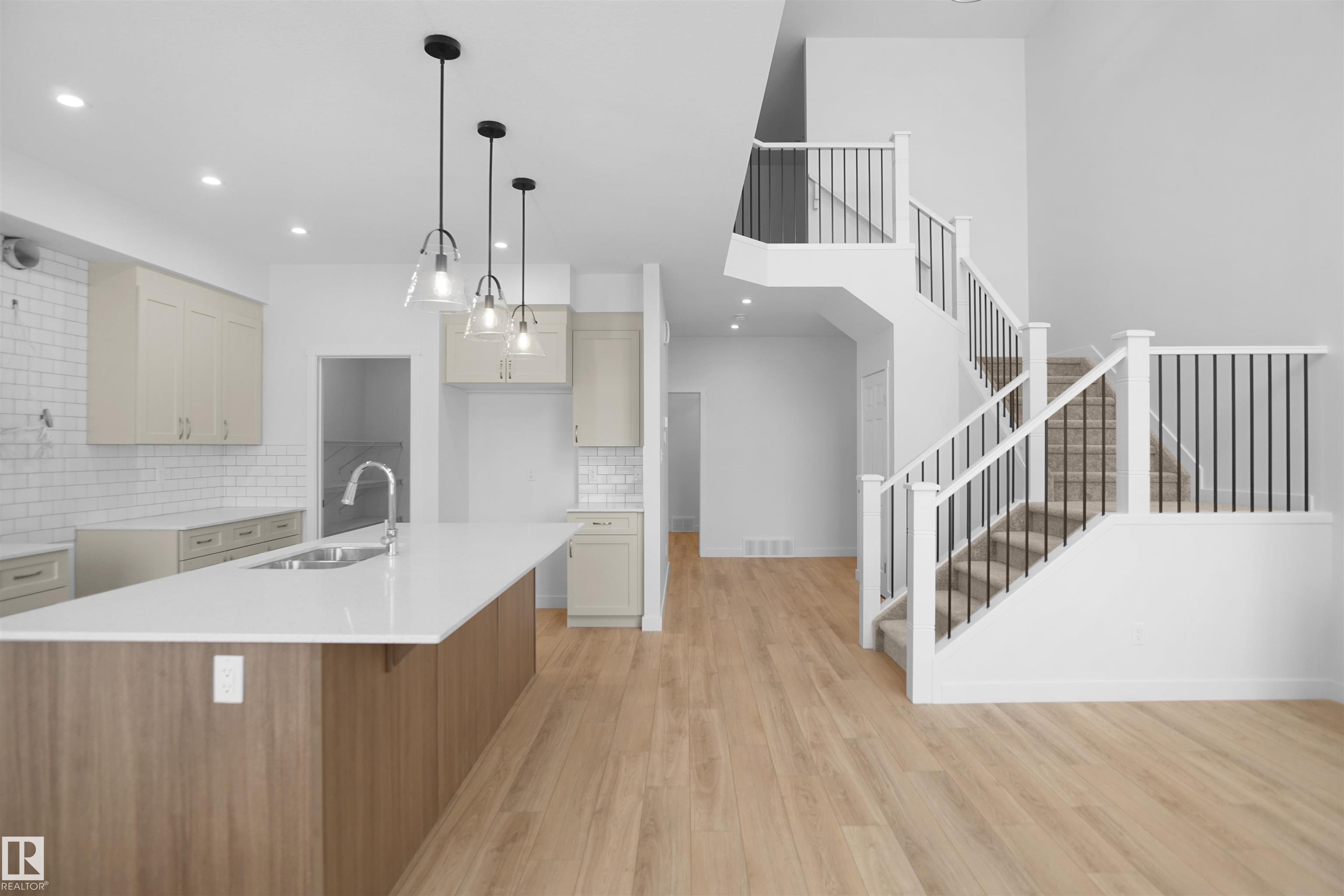 Photo 13 at 1323 11 Avenue NW, Aster, Edmonton