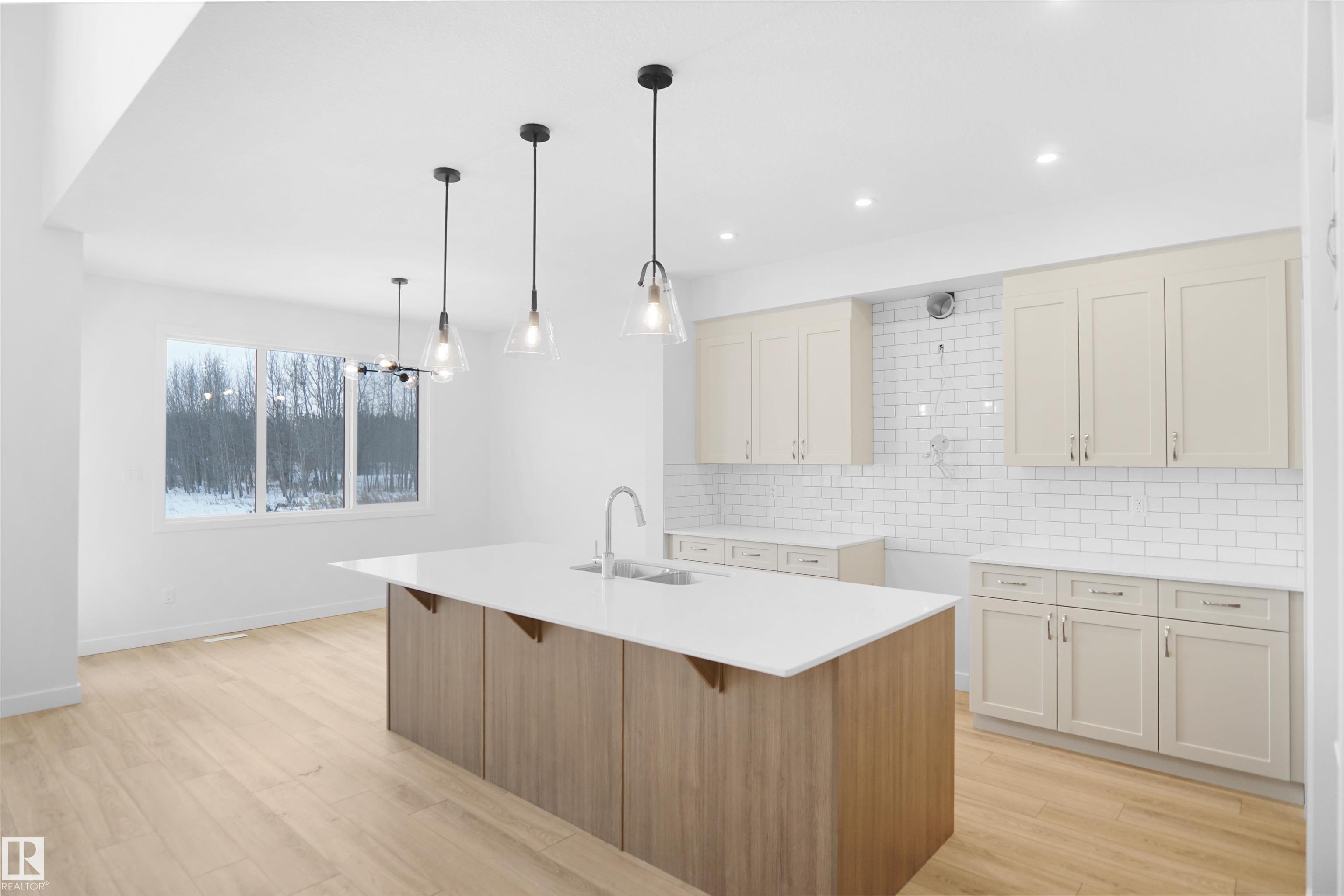 Photo 9 at 1323 11 Avenue NW, Aster, Edmonton