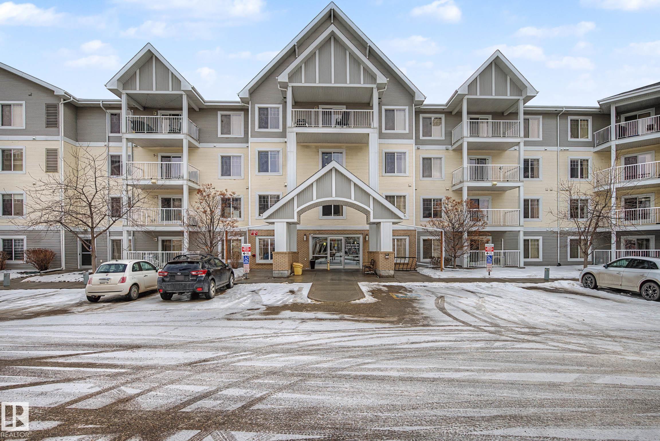 210 - 2204 44 Avenue NW, Larkspur, Edmonton