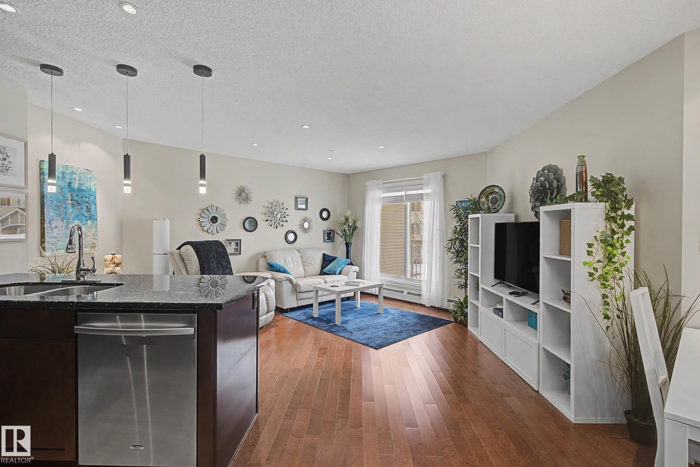 Photo 11 at 210 - 2204 44 Avenue NW, Larkspur, Edmonton