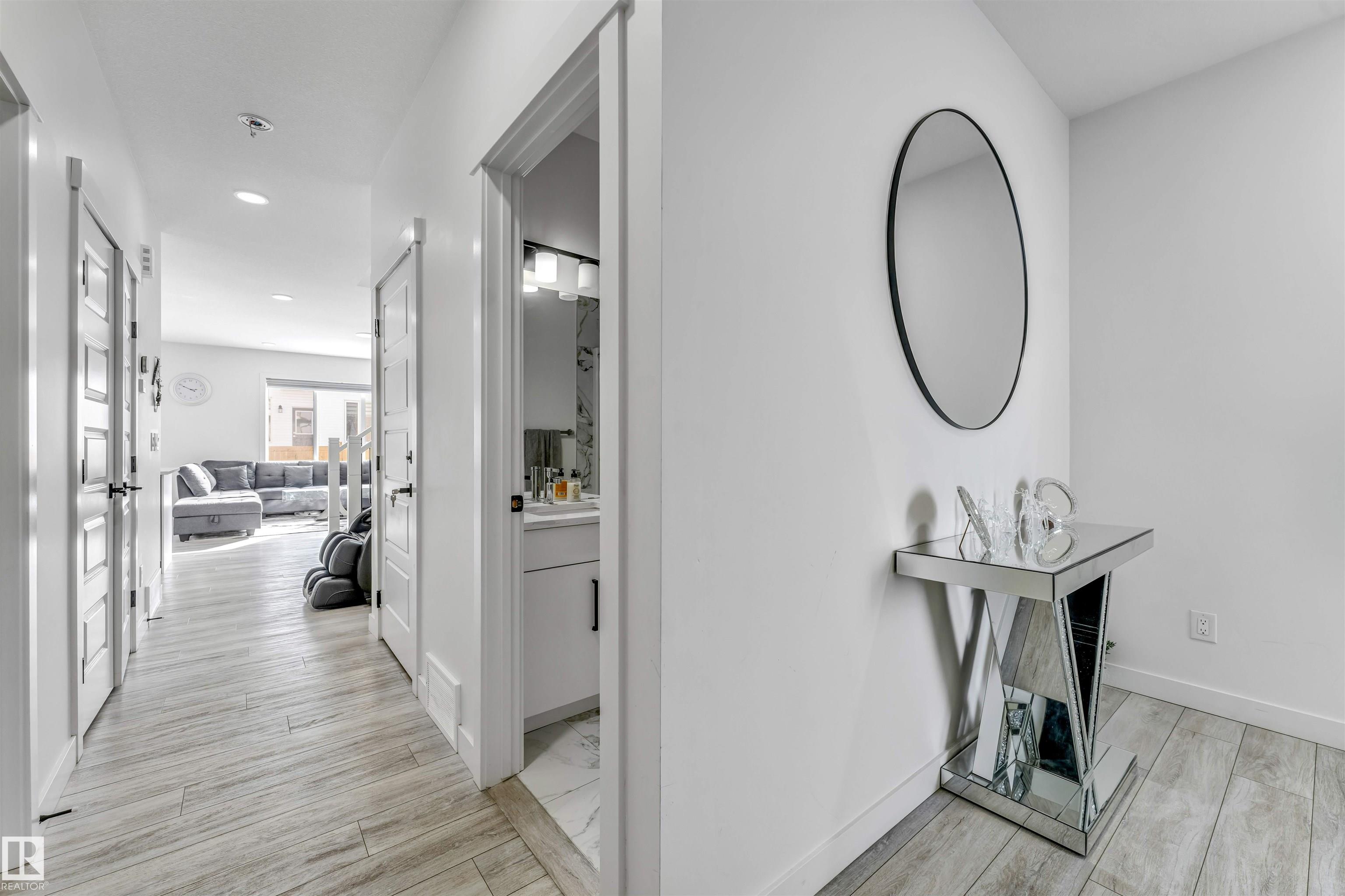 Photo 11 at 2629 15a Avenue NW, Laurel, Edmonton