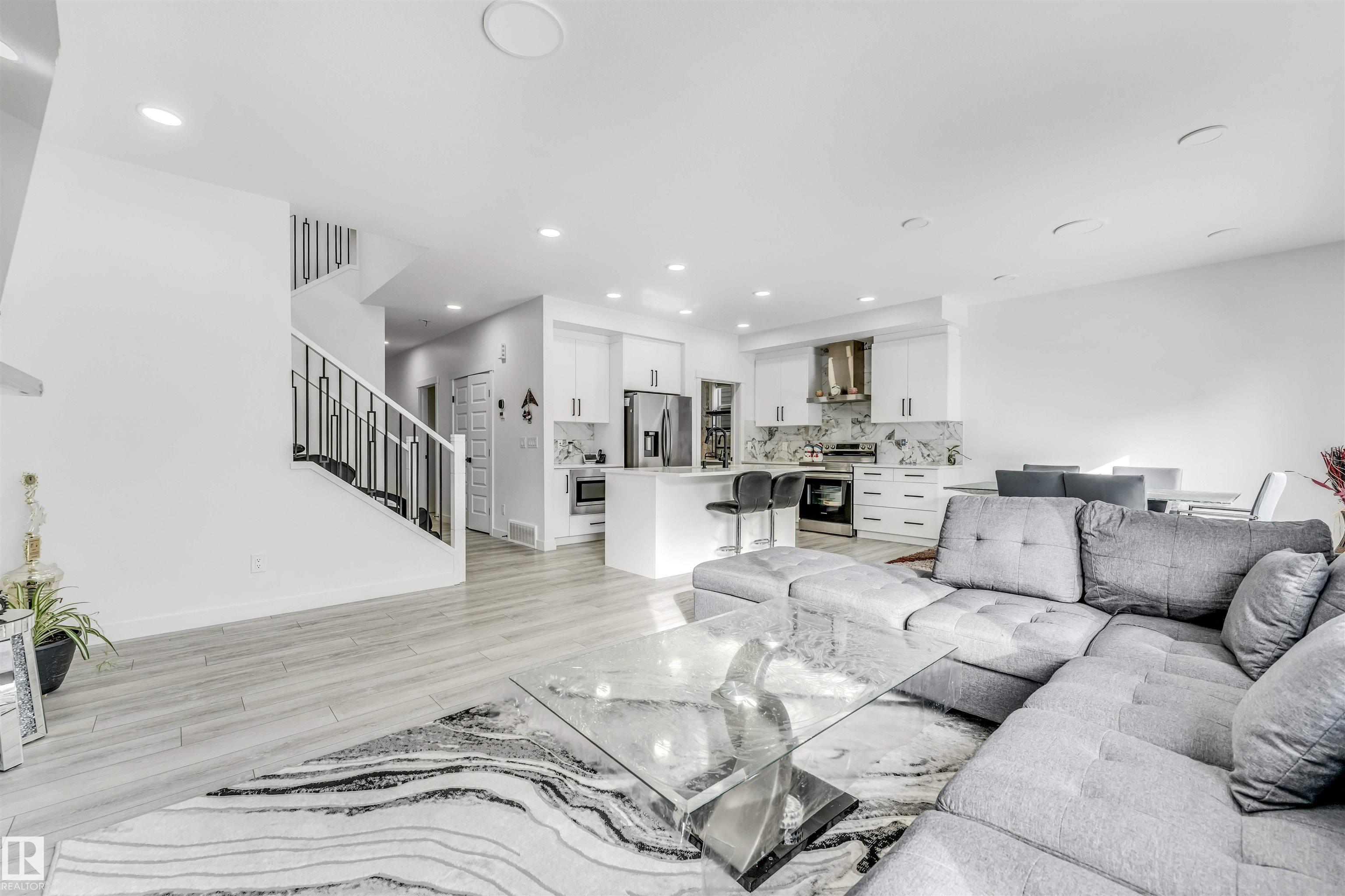 Photo 24 at 2629 15a Avenue NW, Laurel, Edmonton