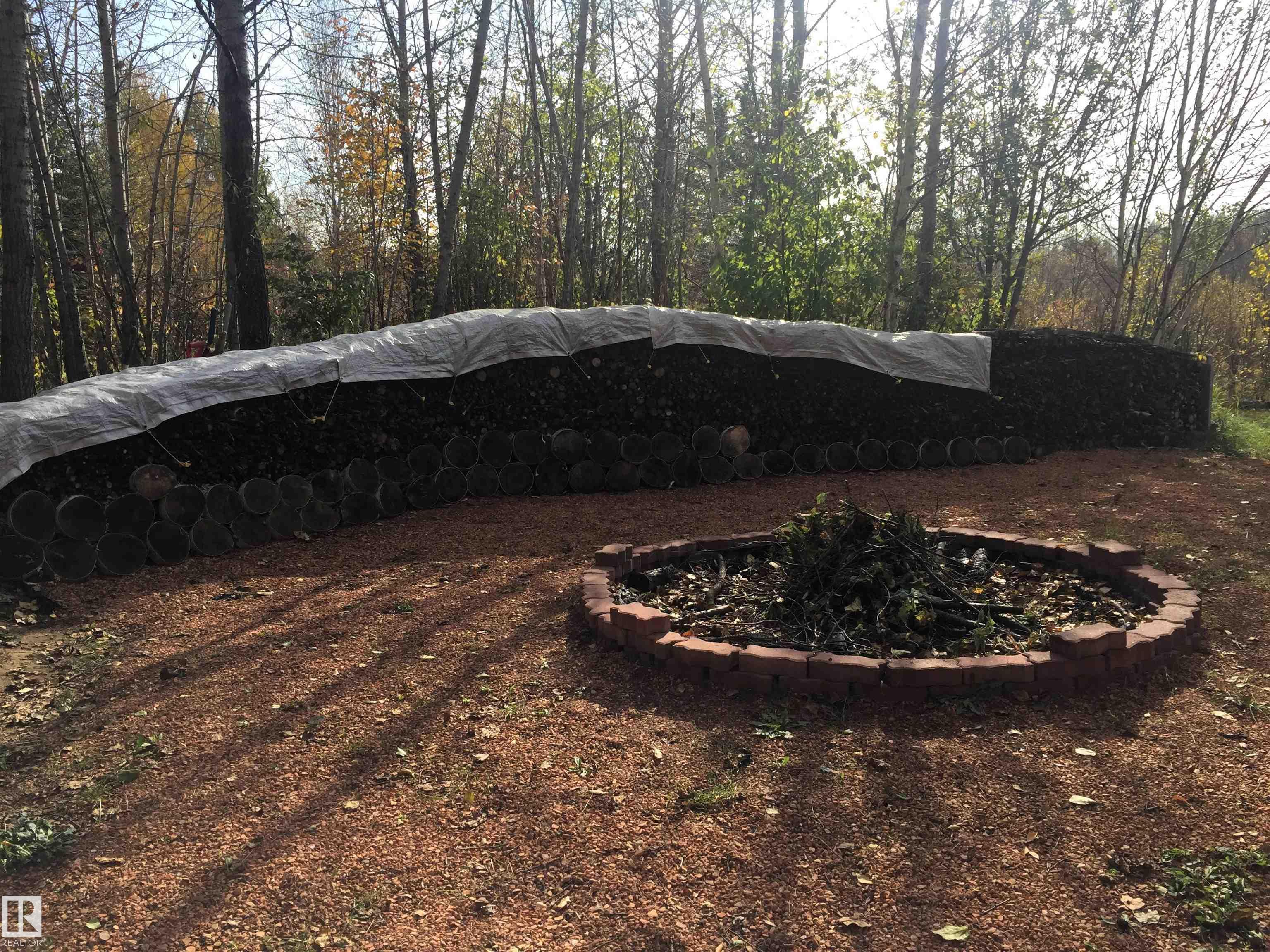 Photo 11 at 5 - 51221 Rge Road 265, Pine Valley Acres, Rural Parkland County