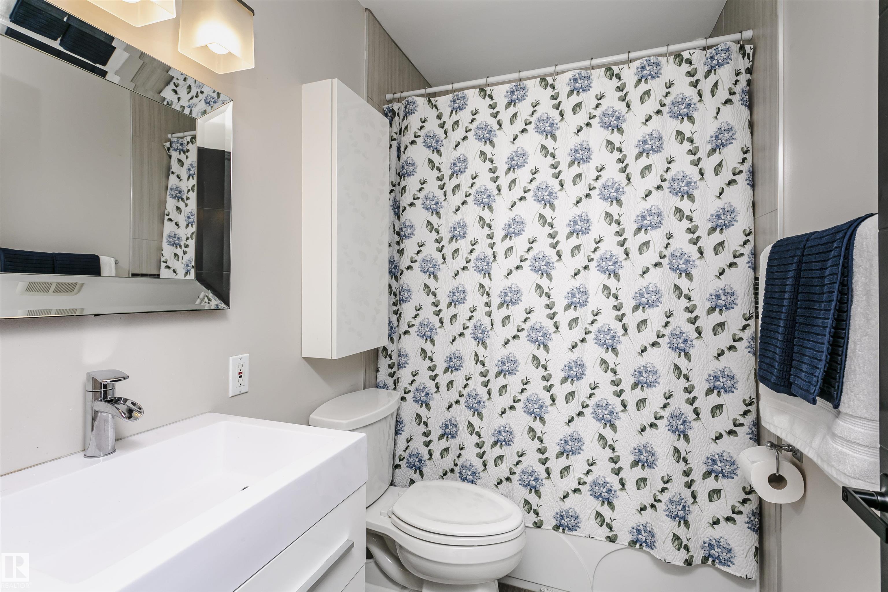 Photo 32 at 13316 128 Street NW, Wellington, Edmonton