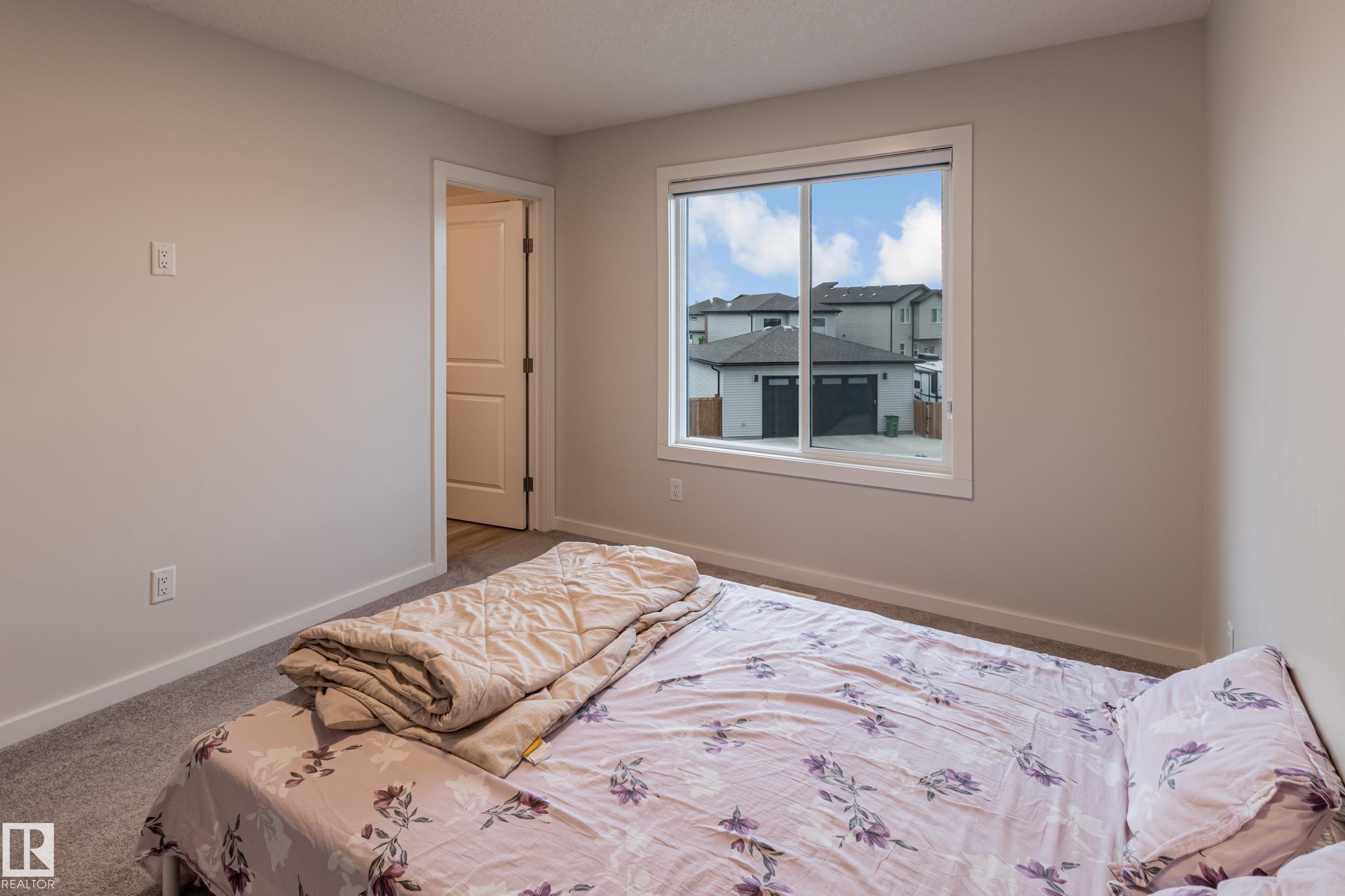 Photo 21 at 304 36 Avenue NW, Maple Crest, Edmonton