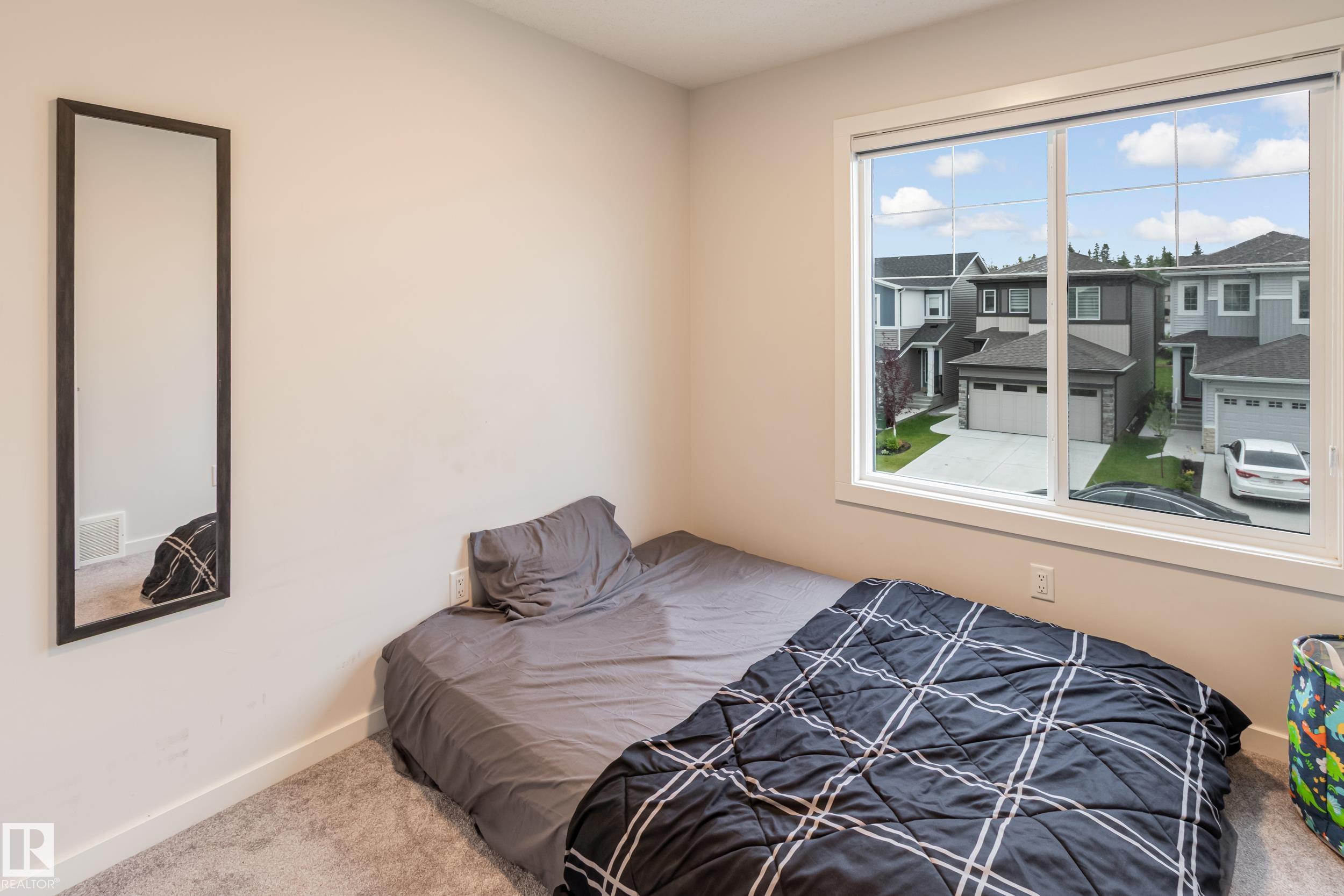 Photo 23 at 304 36 Avenue NW, Maple Crest, Edmonton