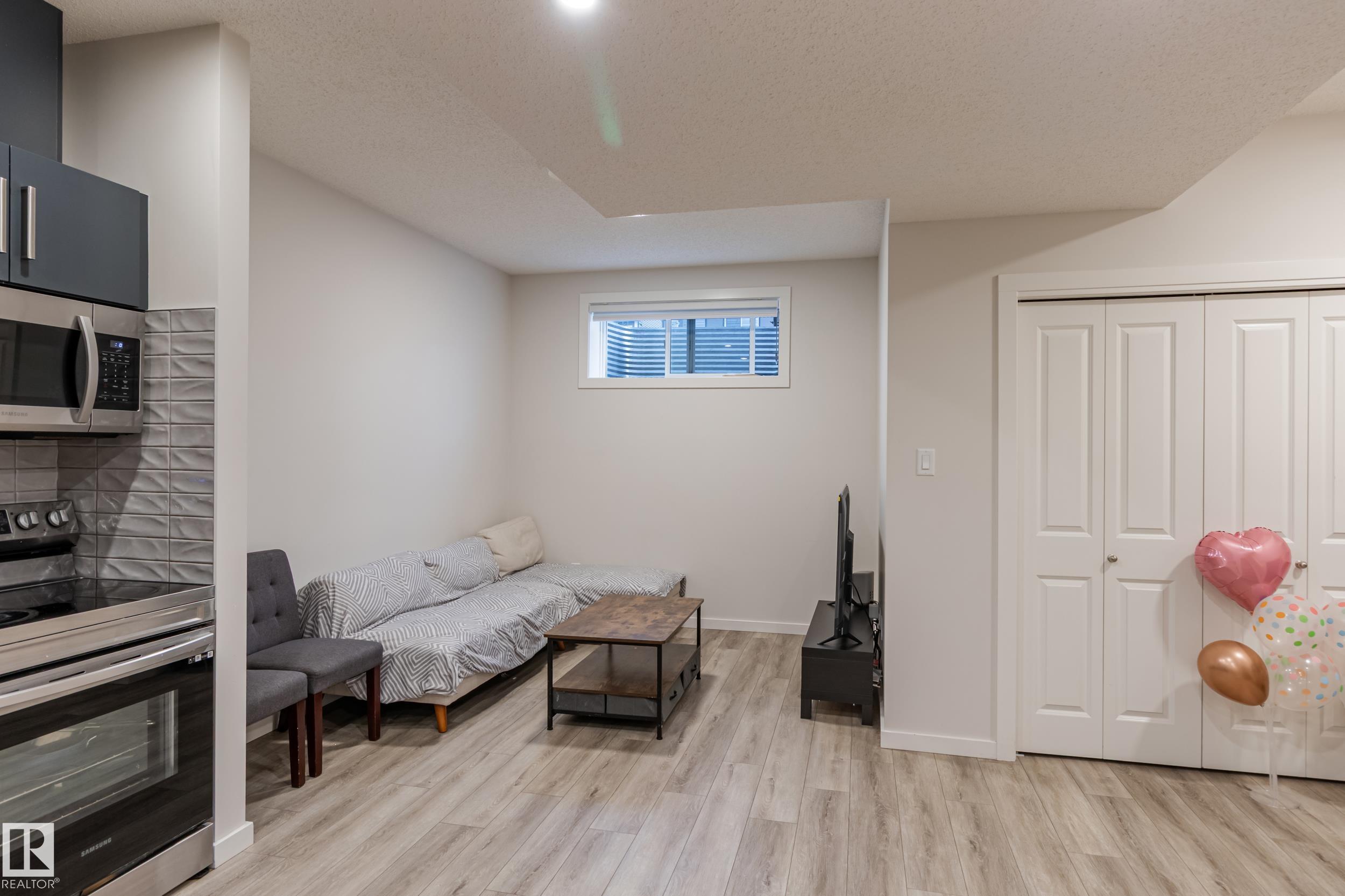 Photo 30 at 304 36 Avenue NW, Maple Crest, Edmonton