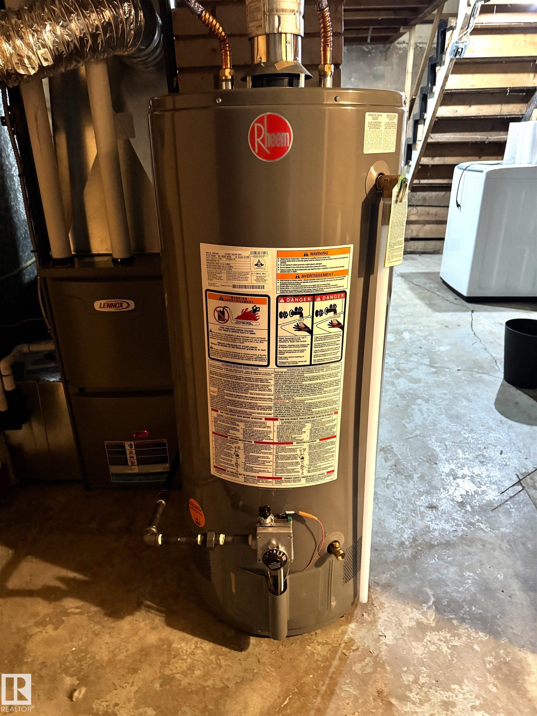 Photo 13 at 9015 91 Street NW, Bonnie Doon, Edmonton