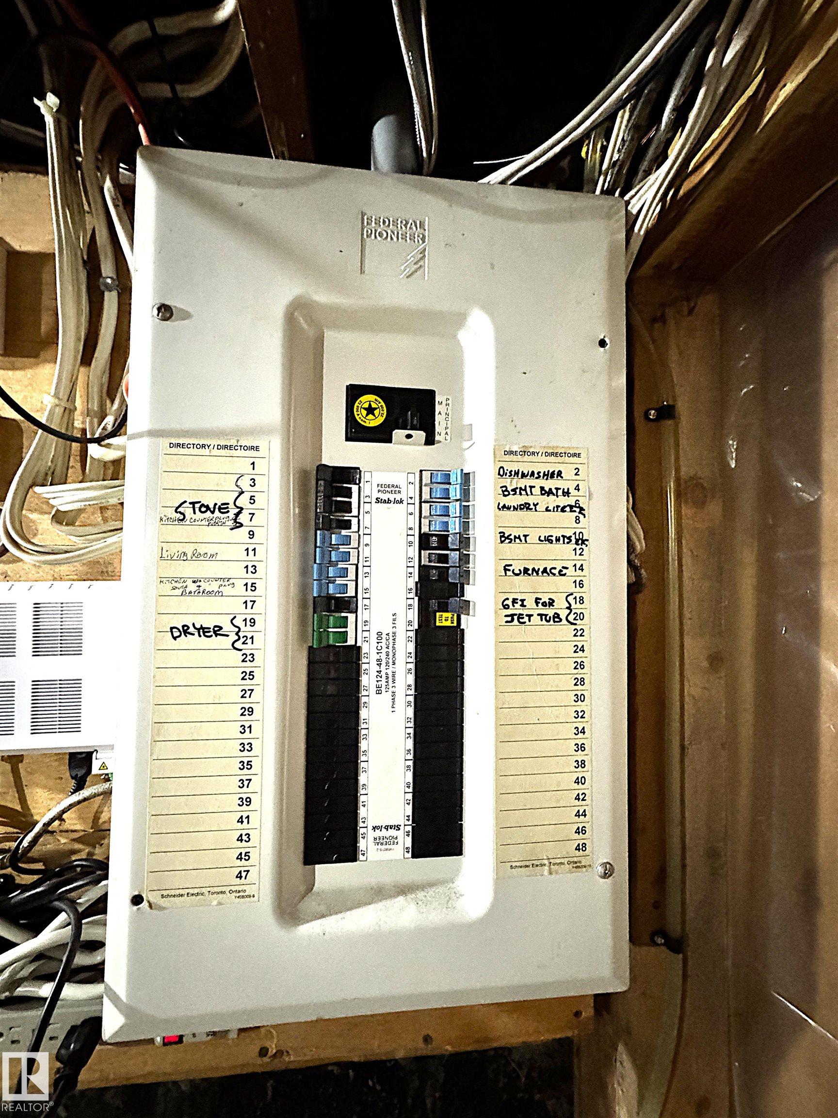 Photo 14 at 9015 91 Street NW, Bonnie Doon, Edmonton