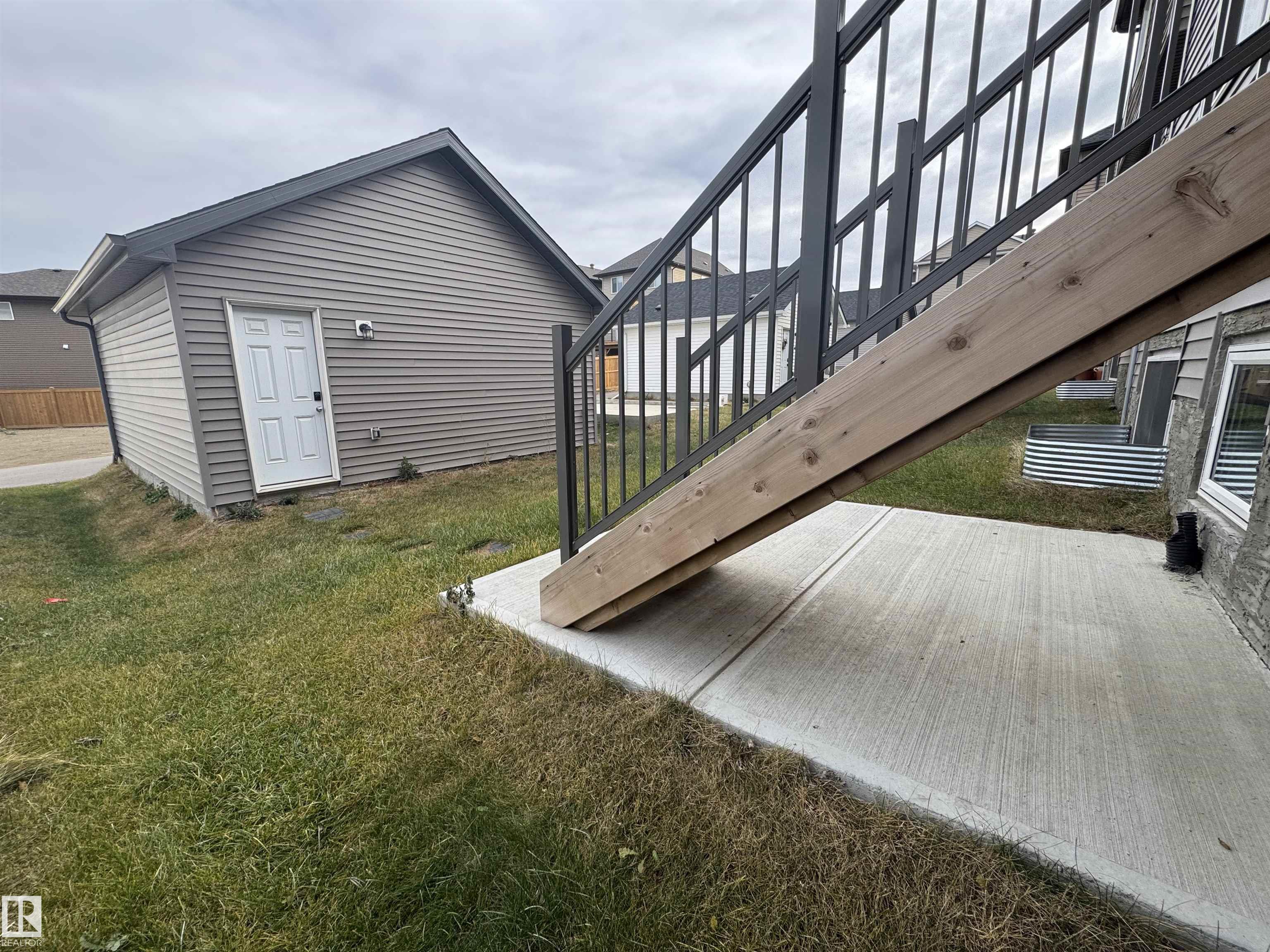 Photo 36 at 5016 Kinney Link SW, Keswick, Edmonton