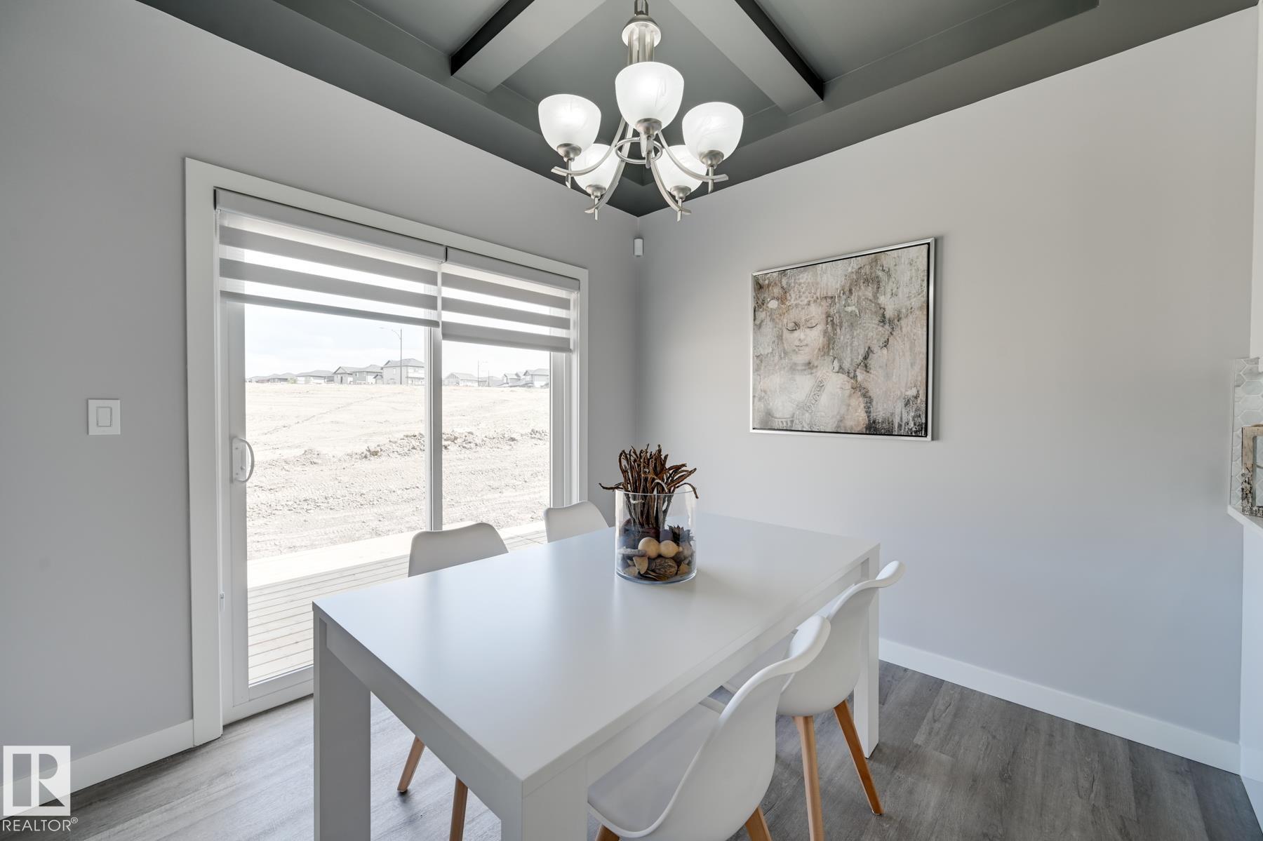 Photo 11 at 1132 Goldfinch Crescent NW, Kinglet Gardens, Edmonton