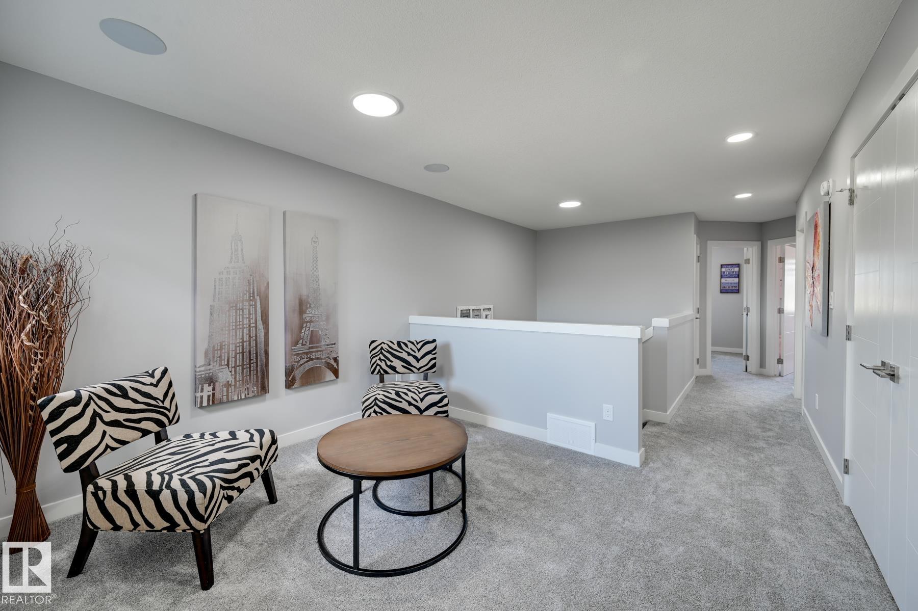 Photo 15 at 1132 Goldfinch Crescent NW, Kinglet Gardens, Edmonton