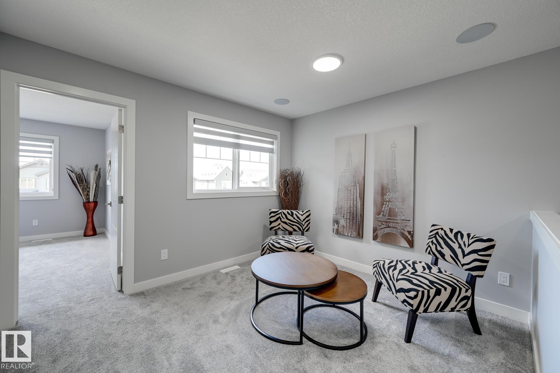 Photo 16 at 1132 Goldfinch Crescent NW, Kinglet Gardens, Edmonton