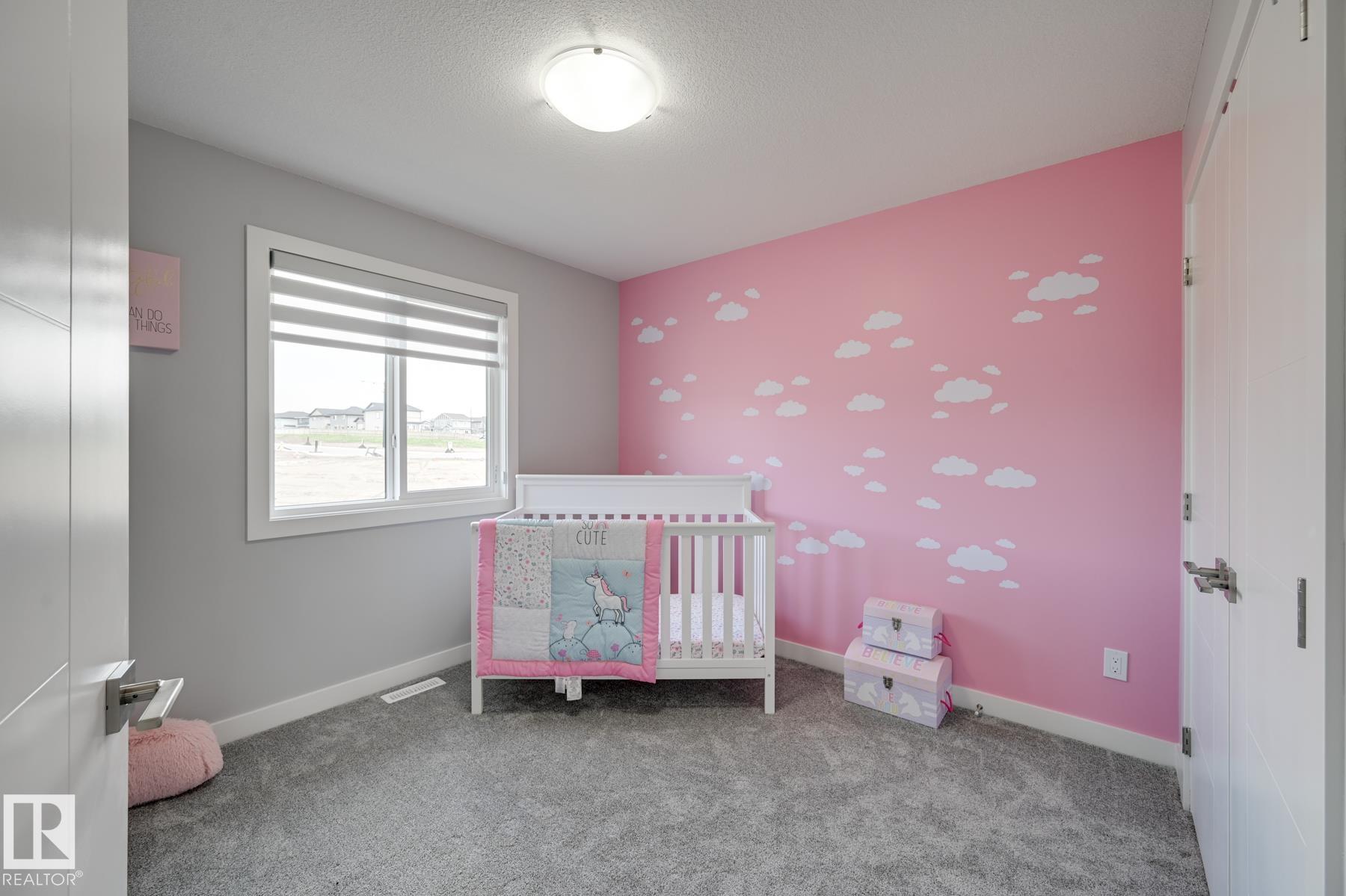 Photo 19 at 1132 Goldfinch Crescent NW, Kinglet Gardens, Edmonton