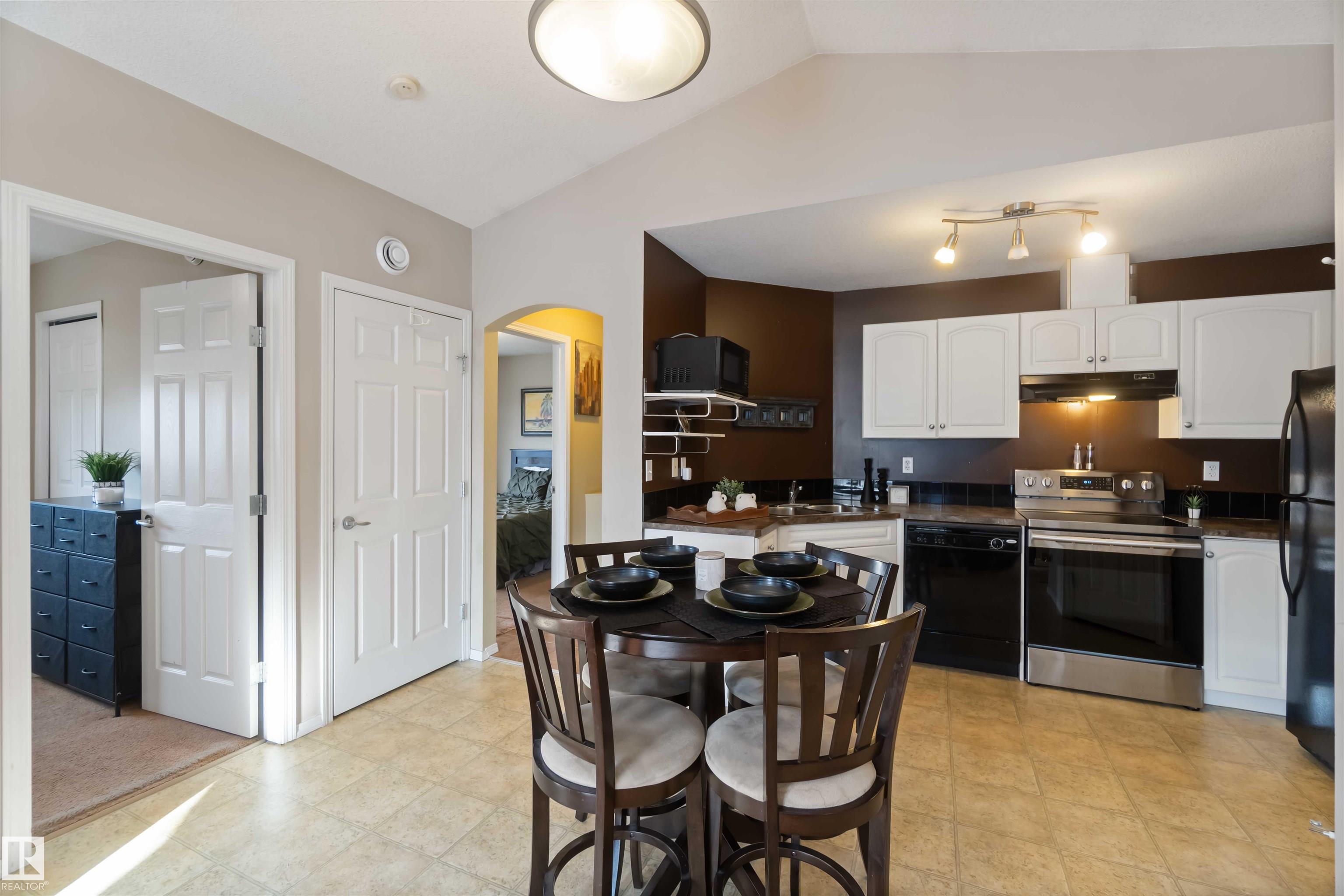 Photo 16 at 7 - 150 Edwards Drive SW, Ellerslie, Edmonton