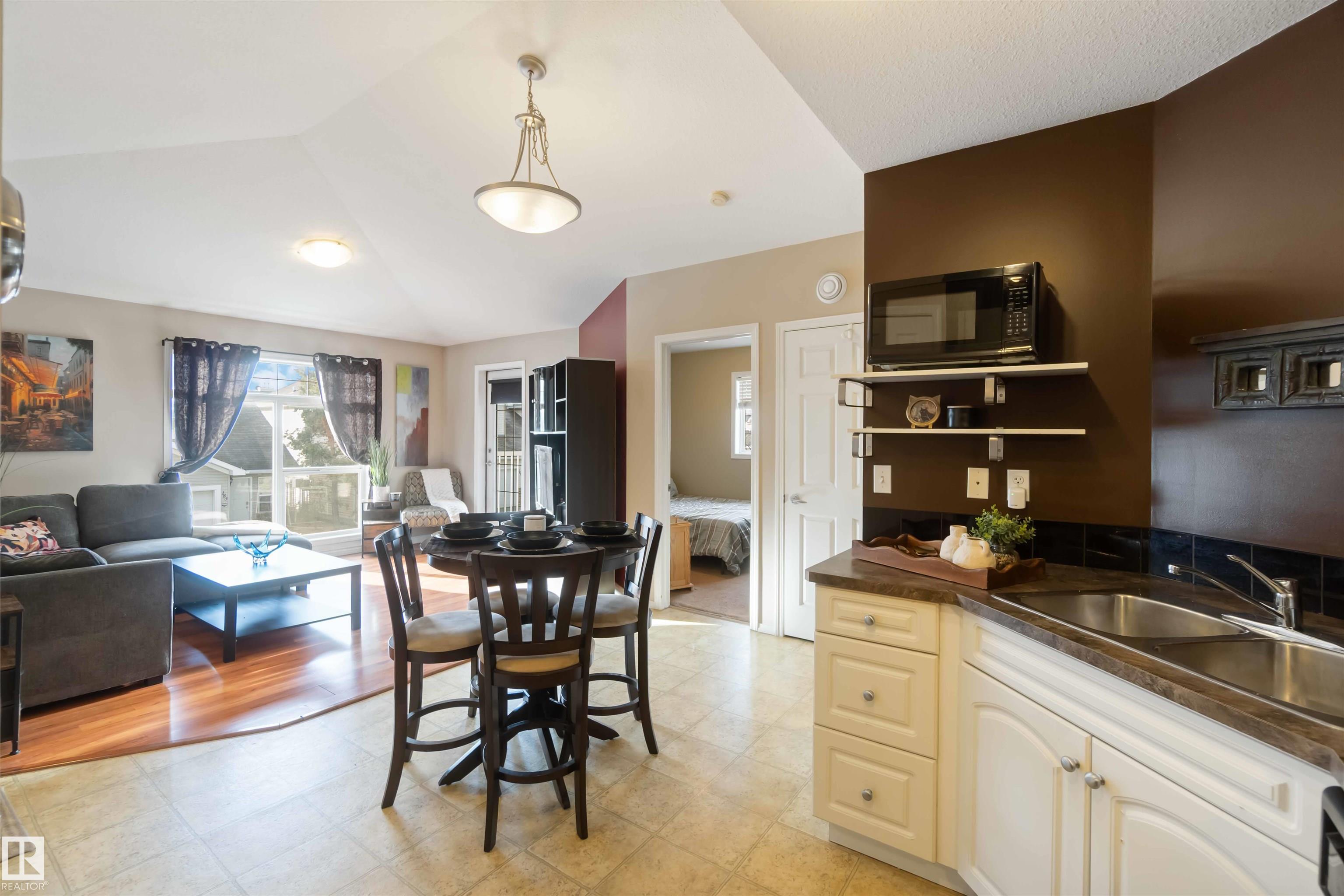 Photo 18 at 7 - 150 Edwards Drive SW, Ellerslie, Edmonton