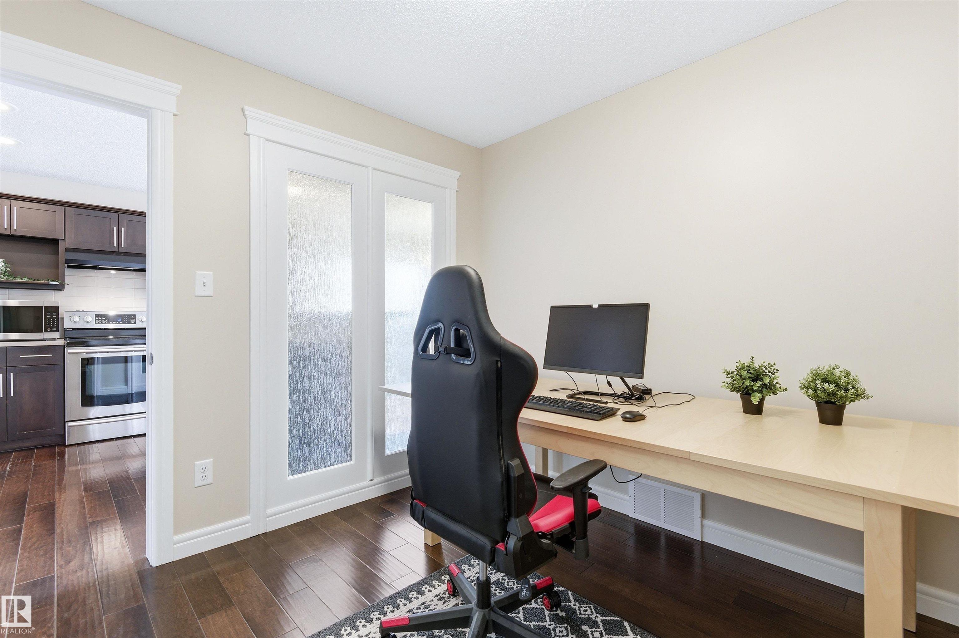 Photo 21 at 15907 13 Avenue SW, Glenridding Heights, Edmonton